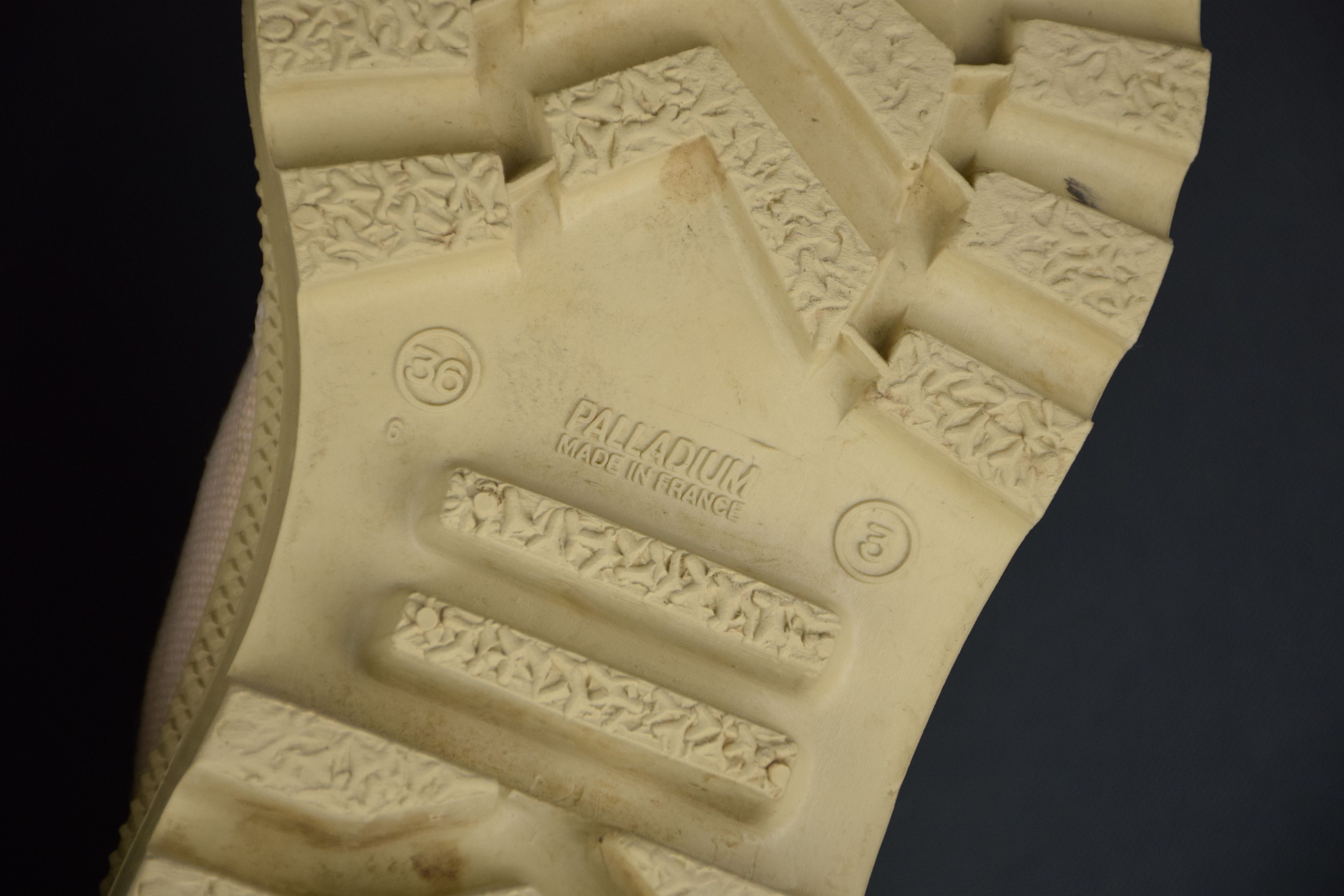 Palladium × Vintage Palladium Boots Vintage Classic France Beige US 5 UK 3 EU 36 Size US 5 / IT 35 - 9 Thumbnail