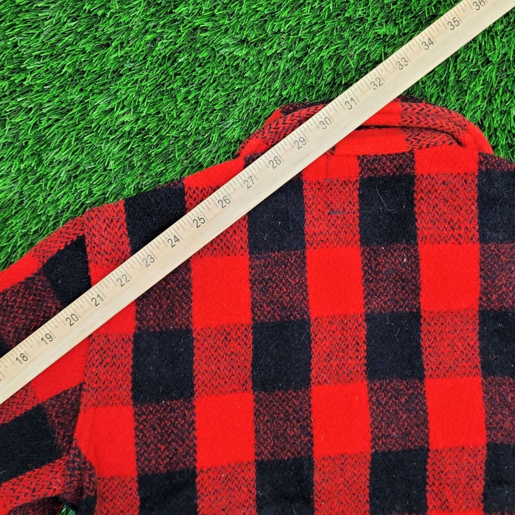 Vintage VINTAGE Melton Buffalo Plaid Wool Hunting Jacket Medium Mens Talon Zip USA 50s Mackinaw Cruiser Shacket Size US M / EU 48-50 / 2 - 6 Thumbnail