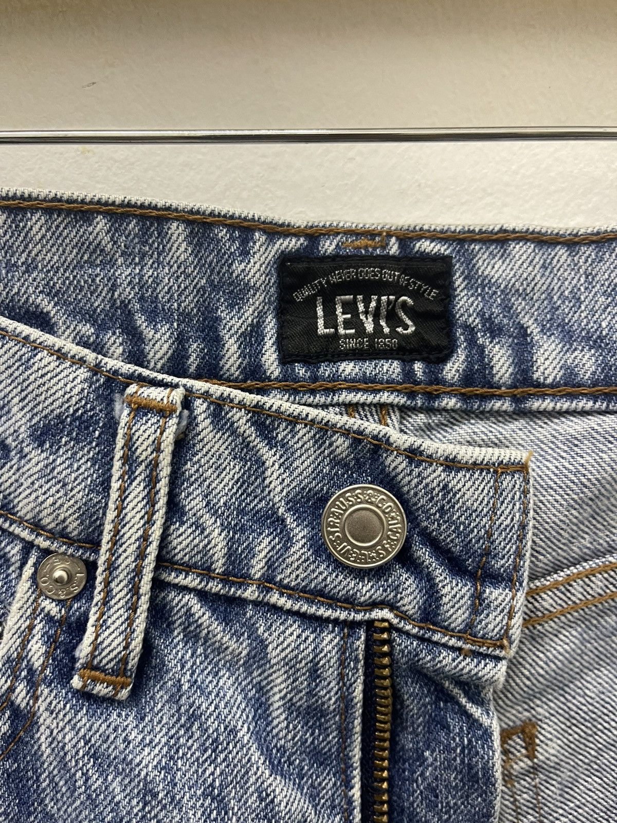 Levi's Vintage Clothing Rare Vintage LEVIS Big E Made in Japan J22 Size US 31 - 12 Thumbnail