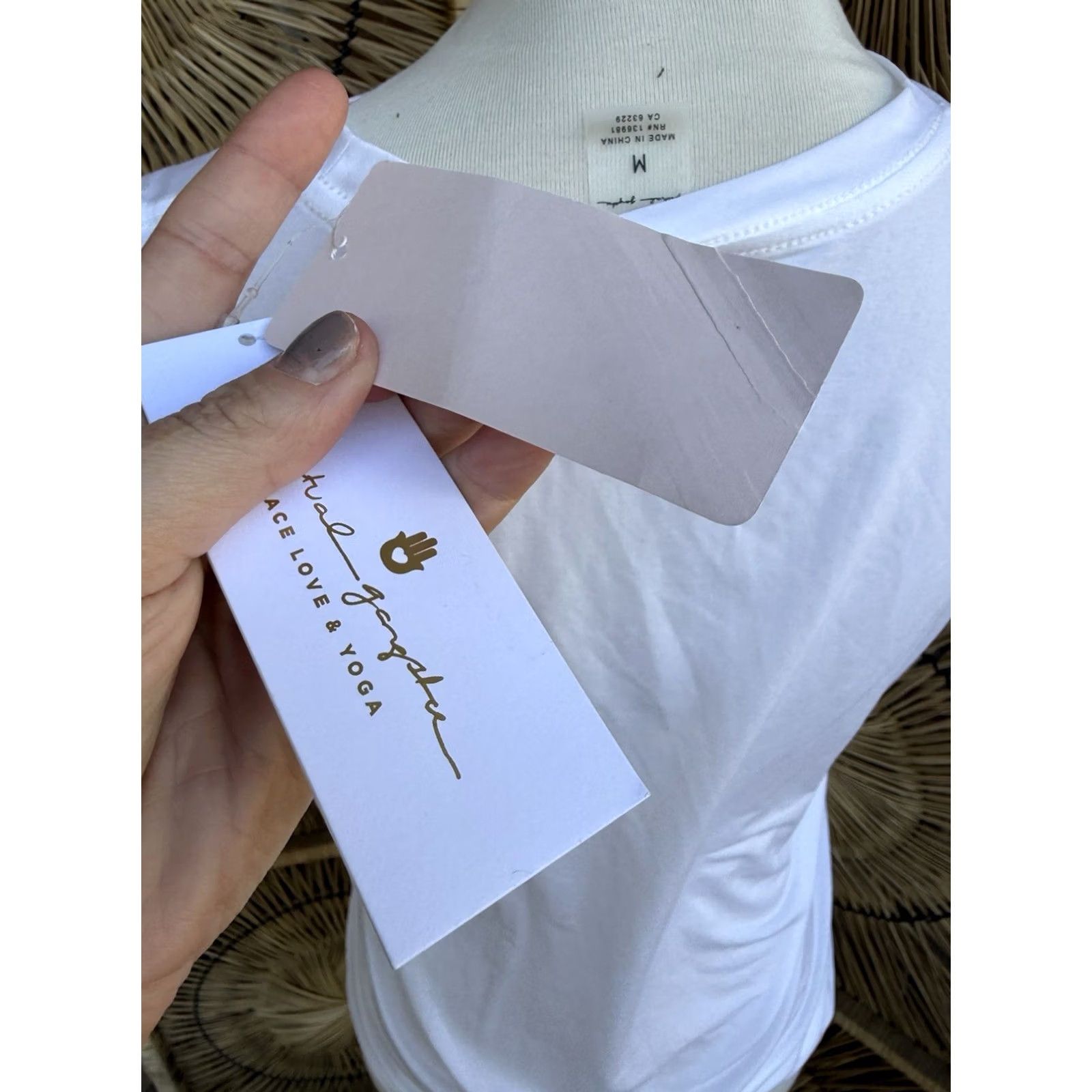 Spiritual Gangster Spiritual Gangster Tank Women M White Sleeveless Muscle NWT Activewear Shirt Short title Size ONE SIZE - 3 Thumbnail