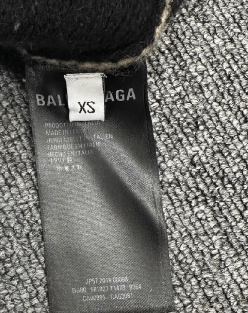 Balenciaga Balenciaga All-Over Logo Camel Sweater K12 Size US XS / EU 42 / 0 - 6 Thumbnail