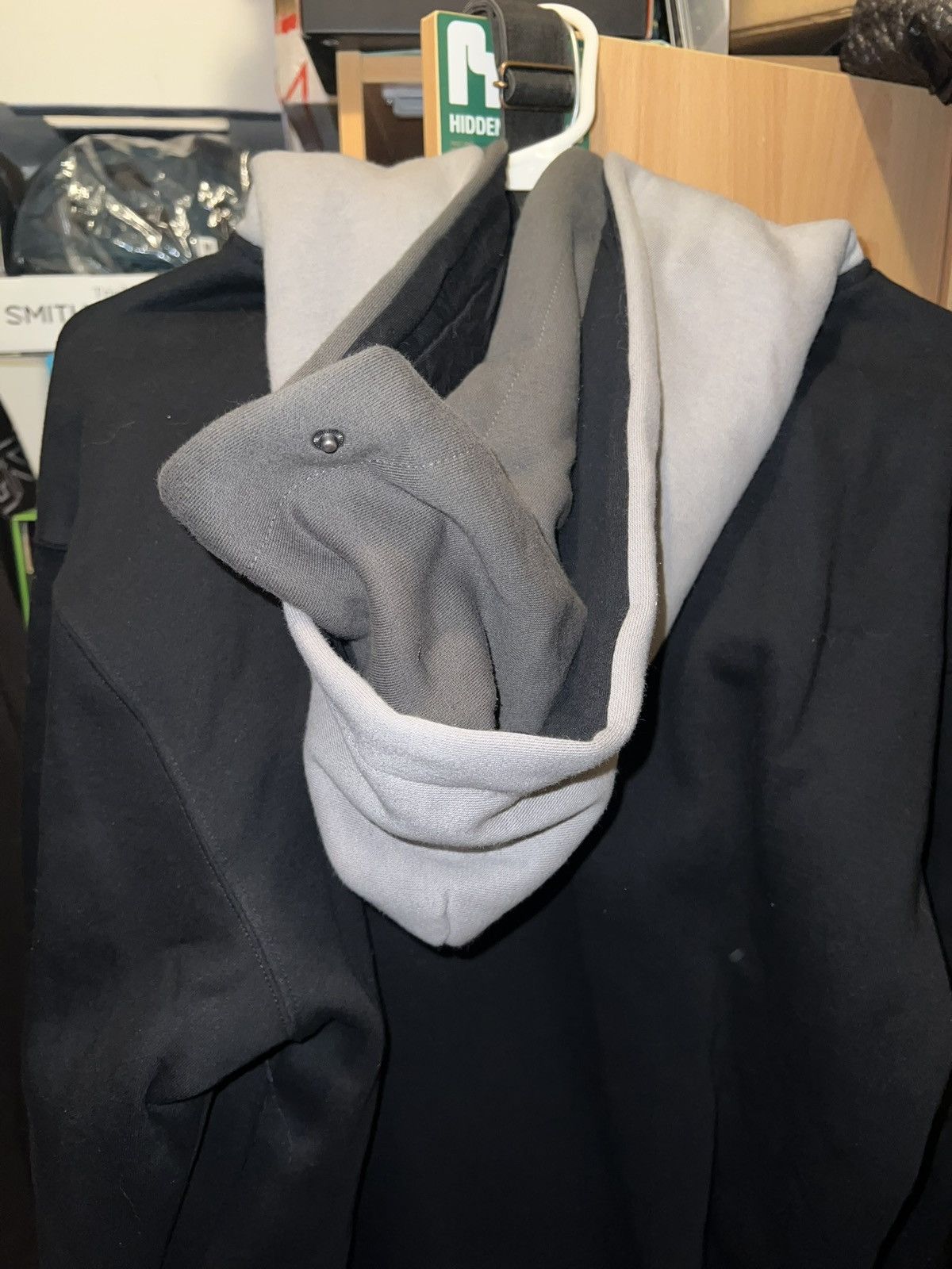 Huf HUF double layered hood Size US M / EU 48-50 / 2 - 3 Thumbnail