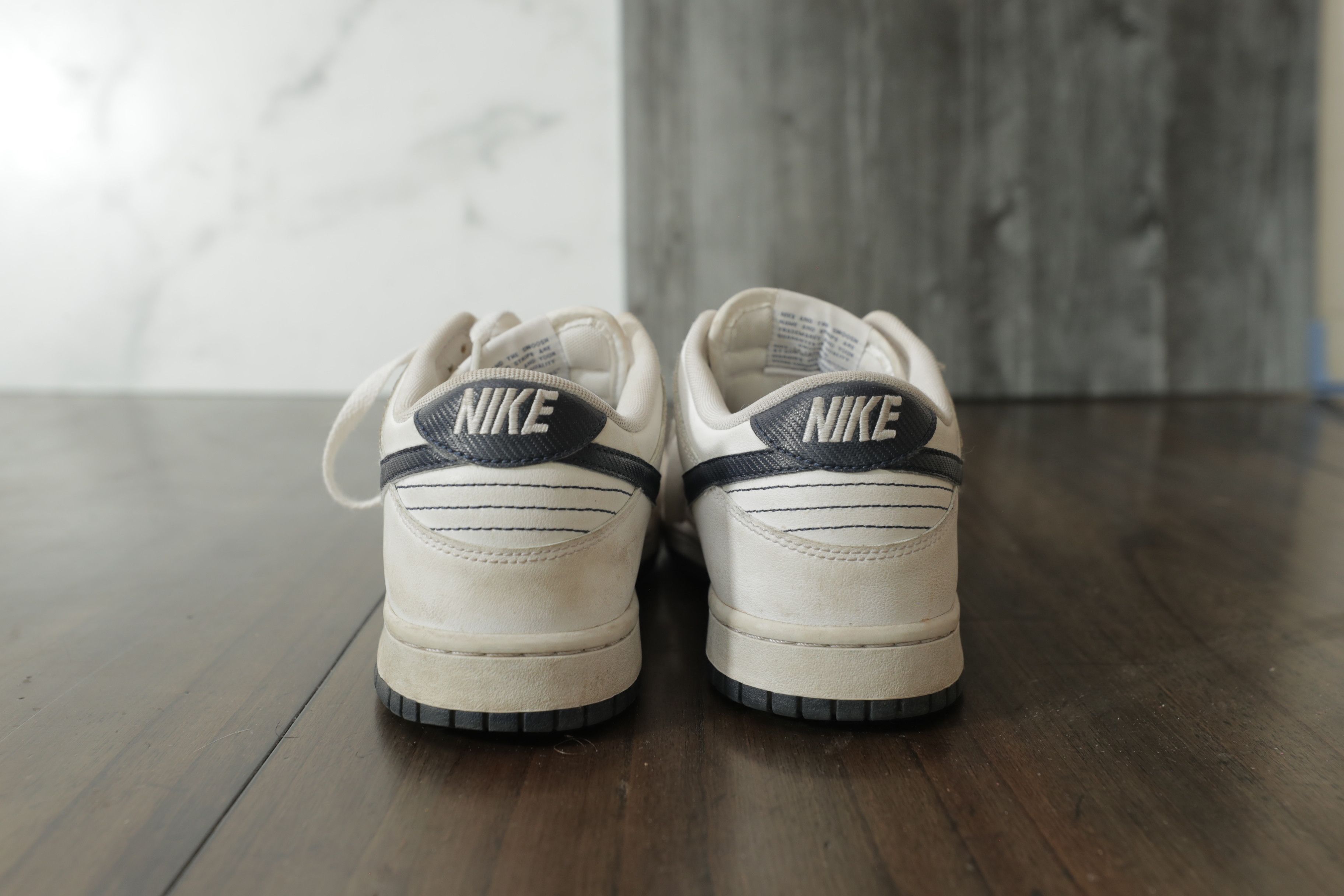 Nike Nike Dunk Low 2012 Obsidian Navy White Rare Vintage (8.5) Size US 8.5 / EU 41-42 - 6 Thumbnail