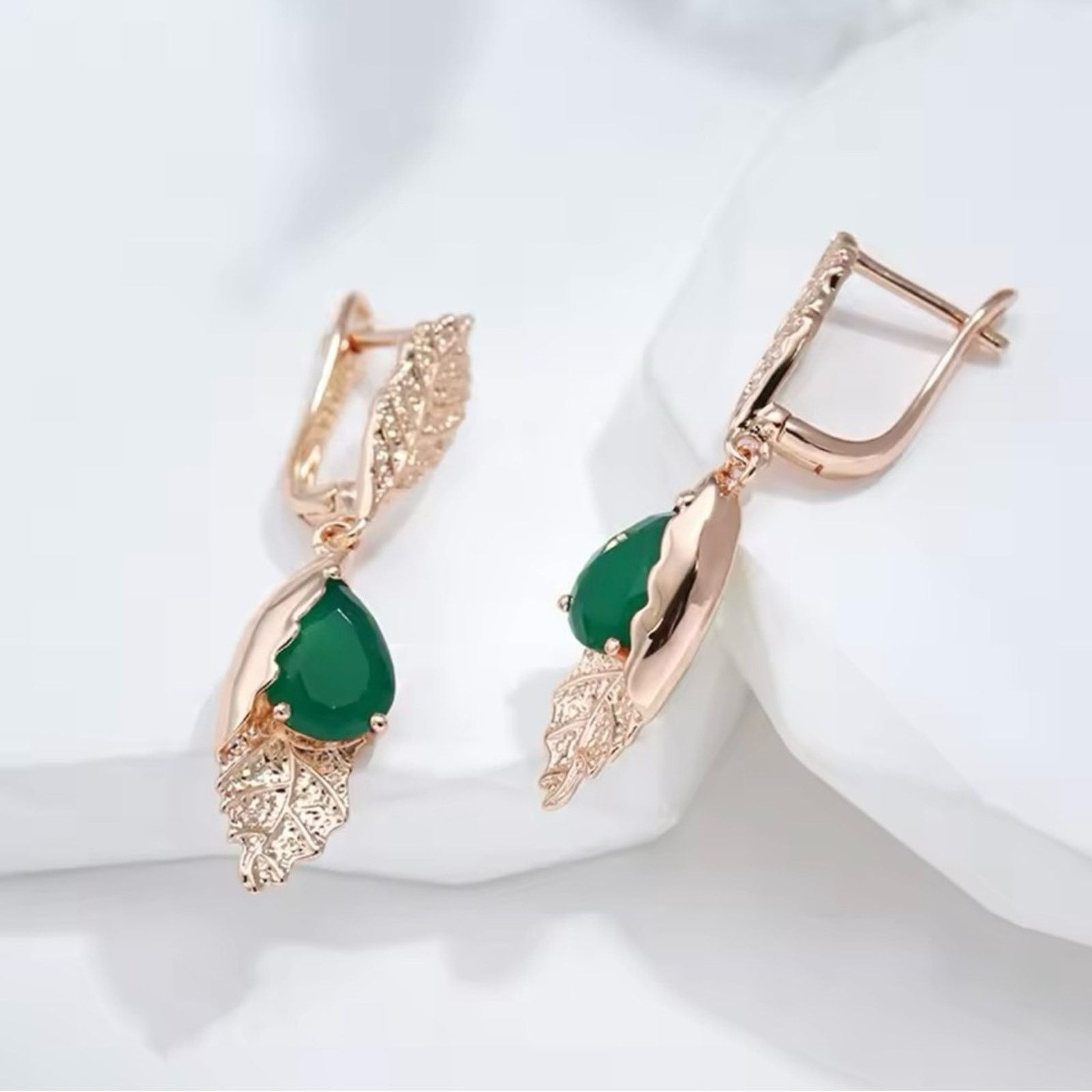 Other New 858 Rose Gold Plated Green Leaf Drop Dangle Earrings Size ONE SIZE - 5 Thumbnail