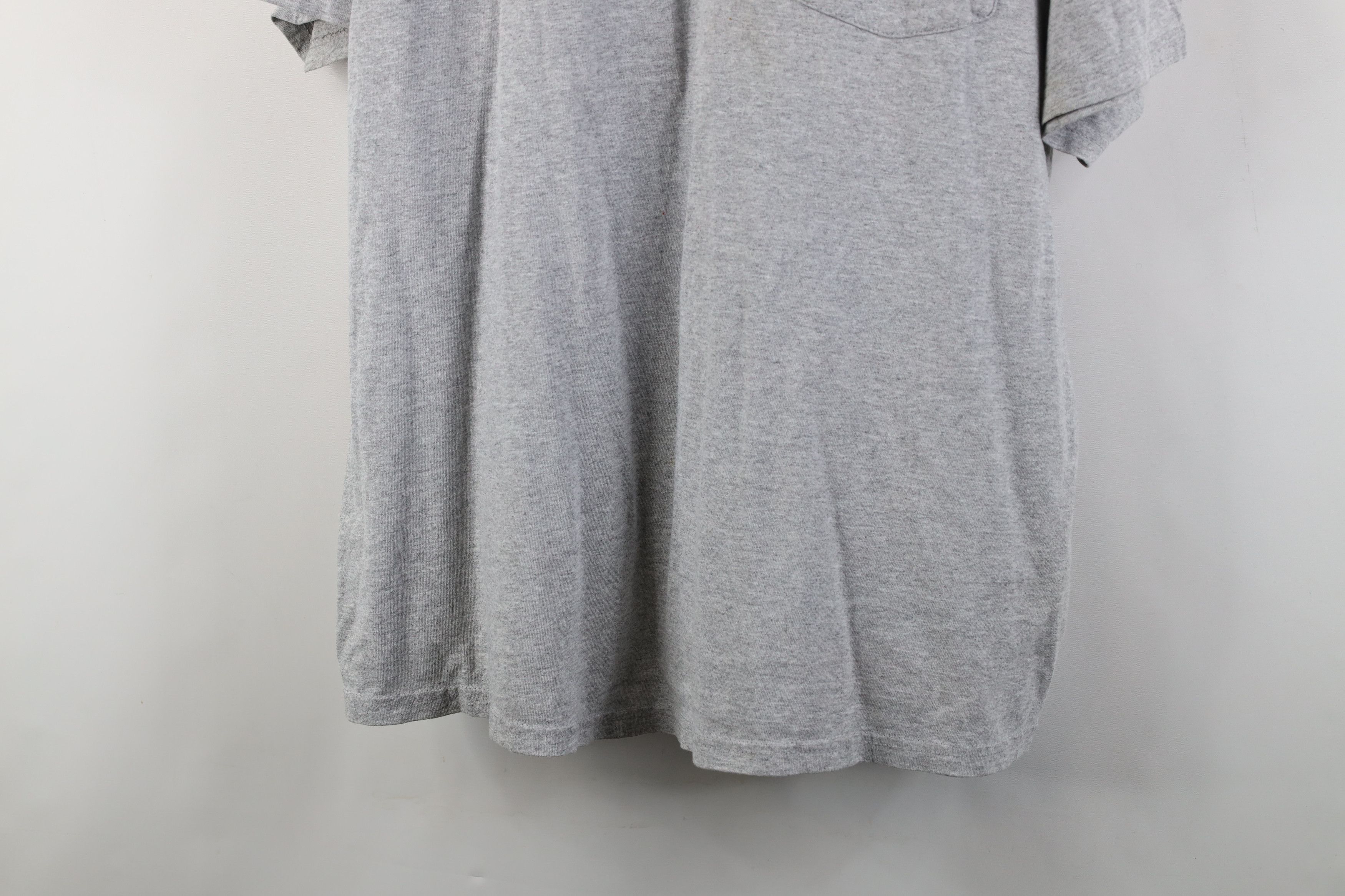 Marlboro Vintage 90s Marlboro Moon Sun Pocket T-Shirt Heather Gray Size US XL / EU 56 / 4 - 3 Thumbnail