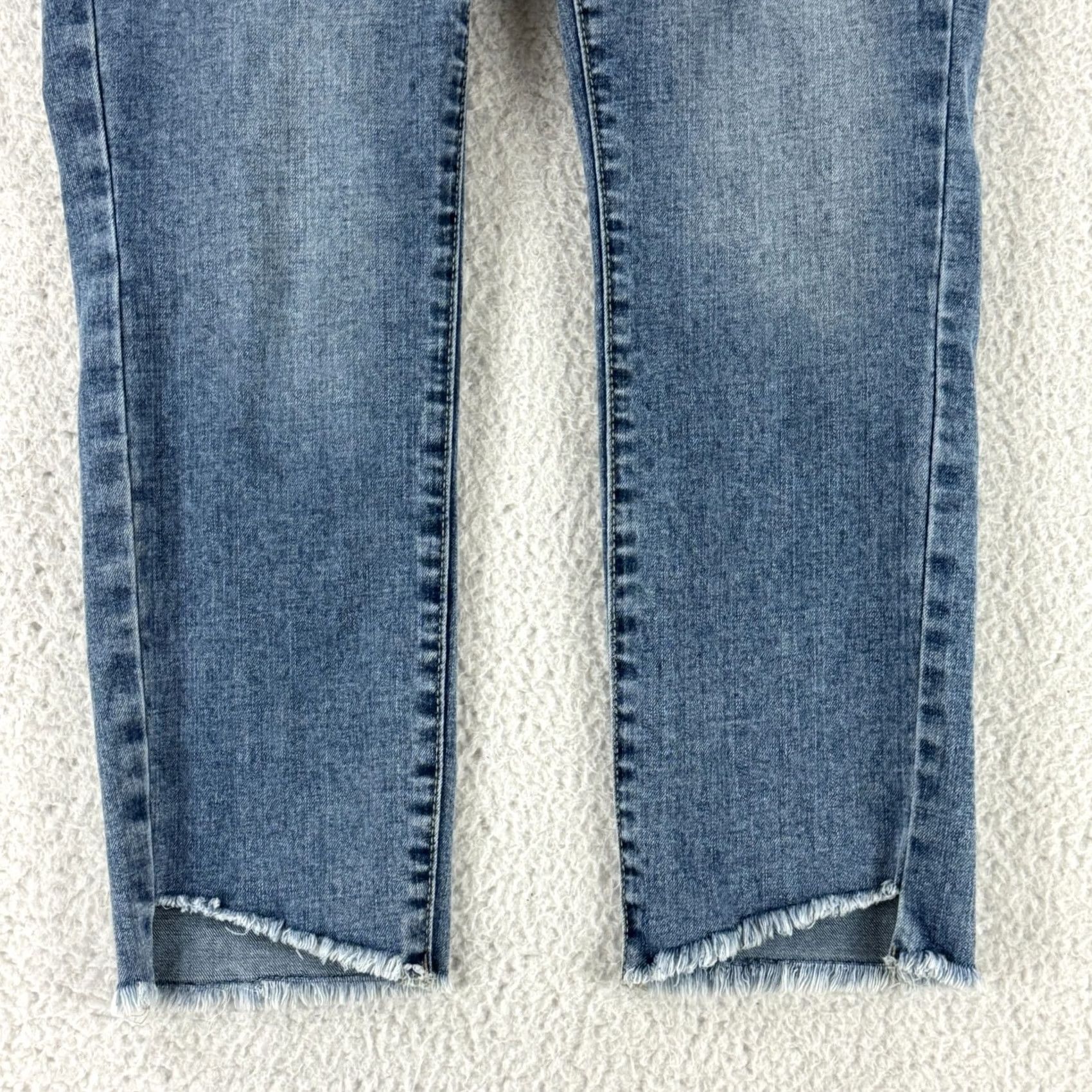 Rebecca Minkoff Rebecca Minkoff Jeans Womens 6P Petite Blue Denim Skinny Mid Rise Raw Hem 90s Bohemian Hippie Fashion Clothing Mens Womens Girls Boys Size 28" / US 6 / IT 42 - 3 Thumbnail