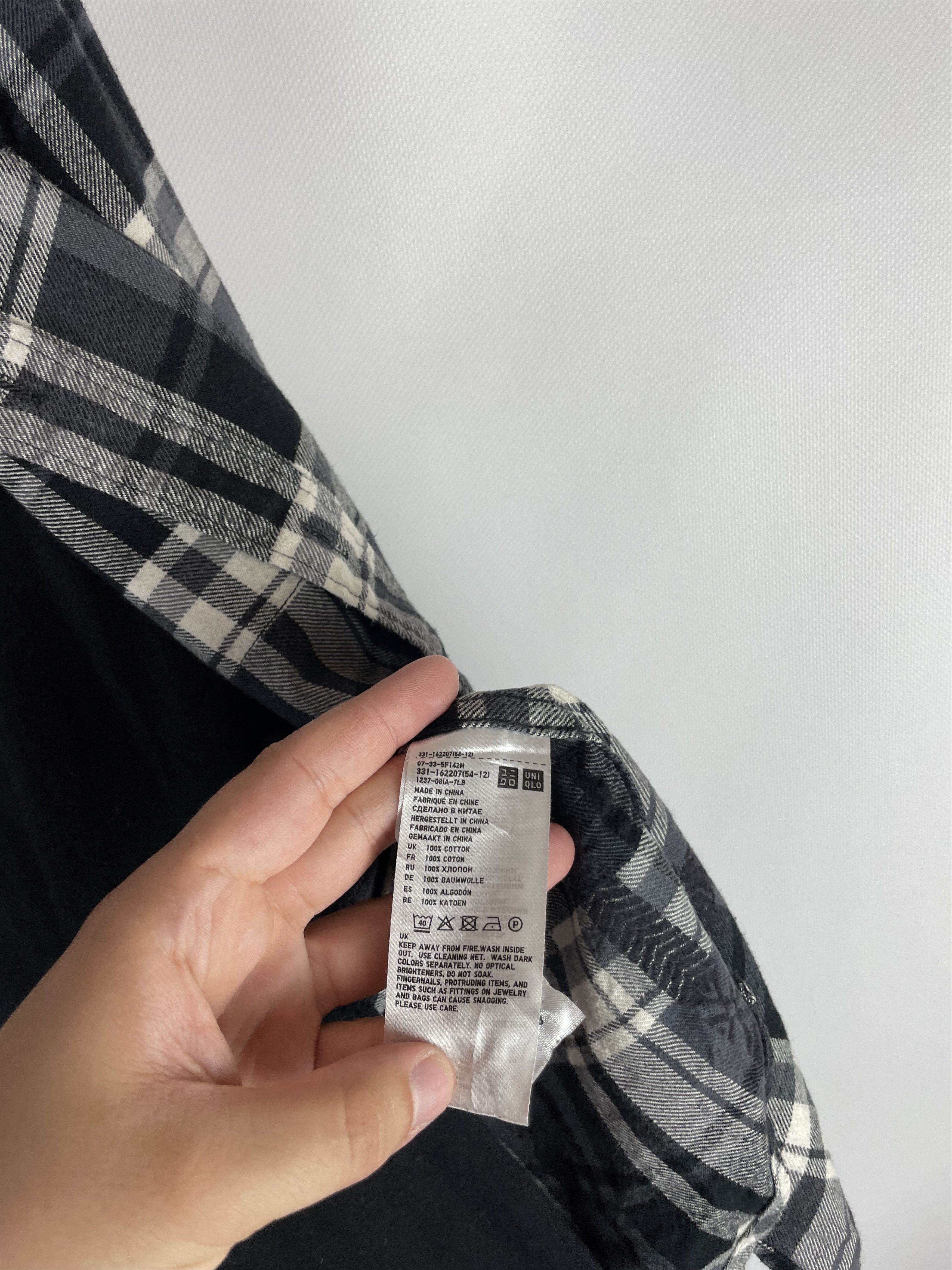 Flannel Flannel Uniqlo Vintage Shirt Size US M / EU 48-50 / 2 - 6 Thumbnail