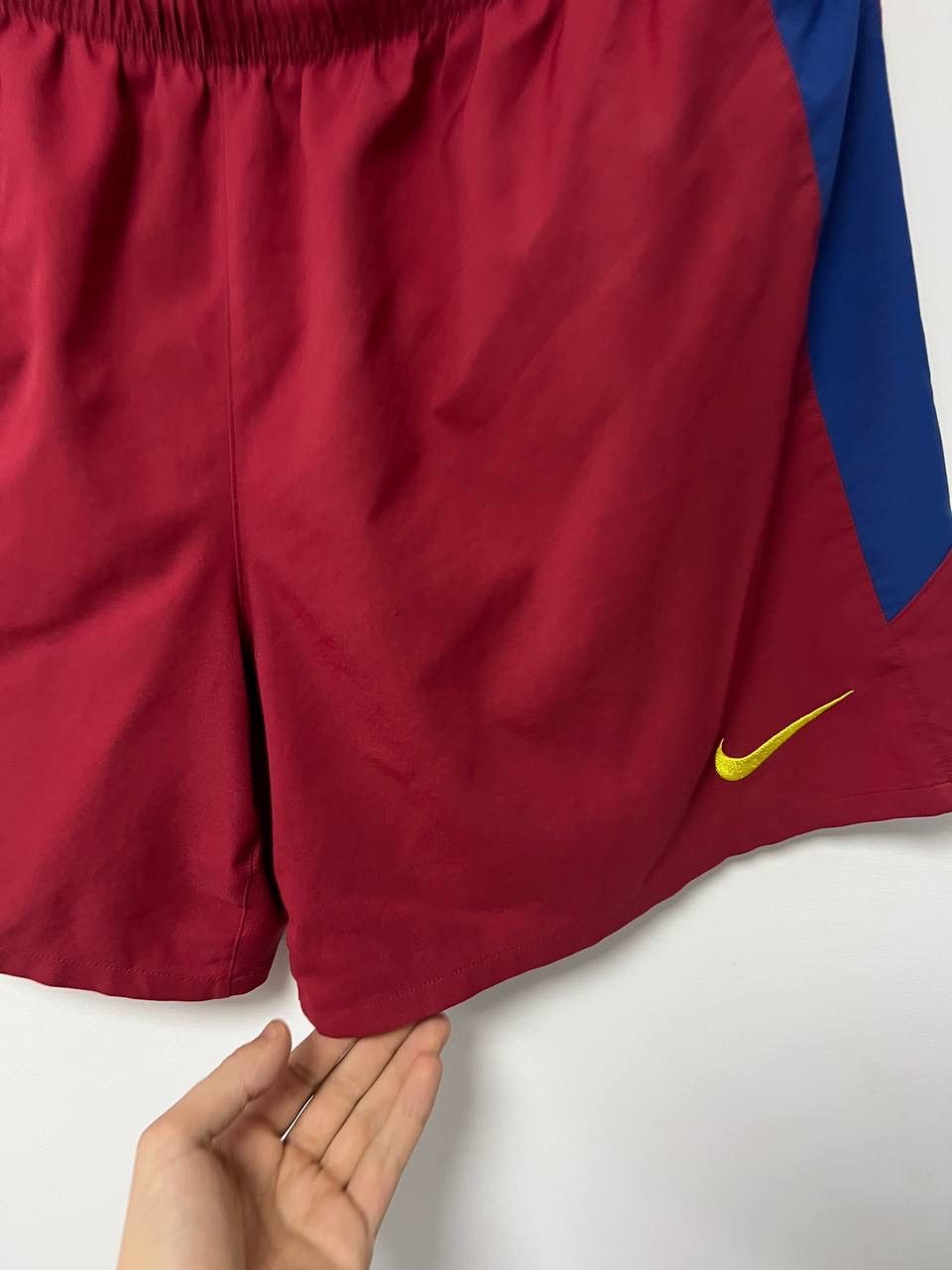 Nike Barcelona 2010/2011 Home Football Shorts Soccer Kit Nike L Size US 36 / EU 52 - 4 Thumbnail