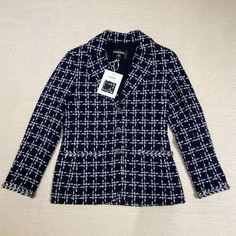 Chanel Chanel Winter Navy Checkered Tweed Short Coat 0089 Size S / US 4 / IT 40 - 1 Thumbnail