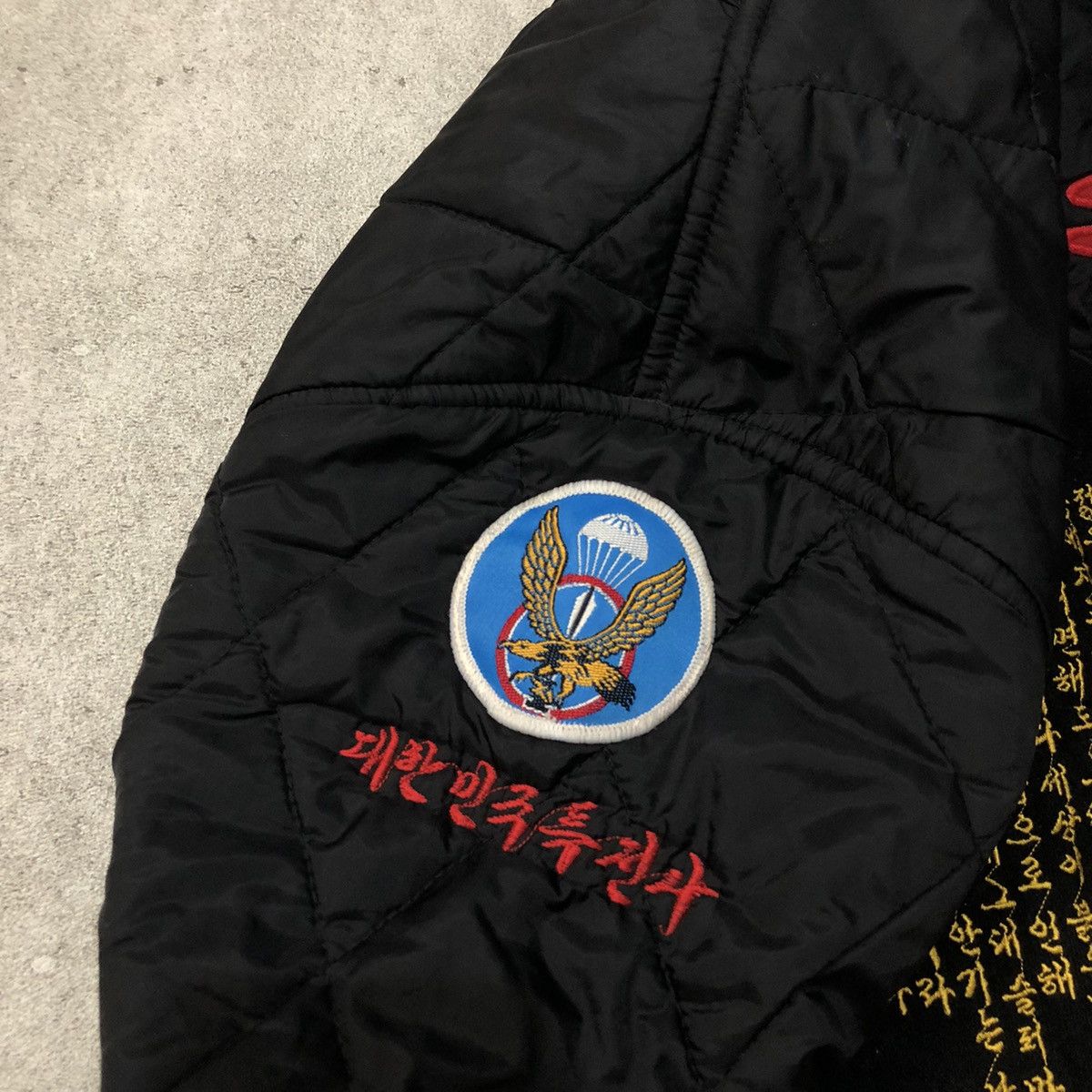 Japanese Brand × Vintage Vintage Korean Special Army Embroidery Jacket Size US M / EU 48-50 / 2 - 5 Thumbnail