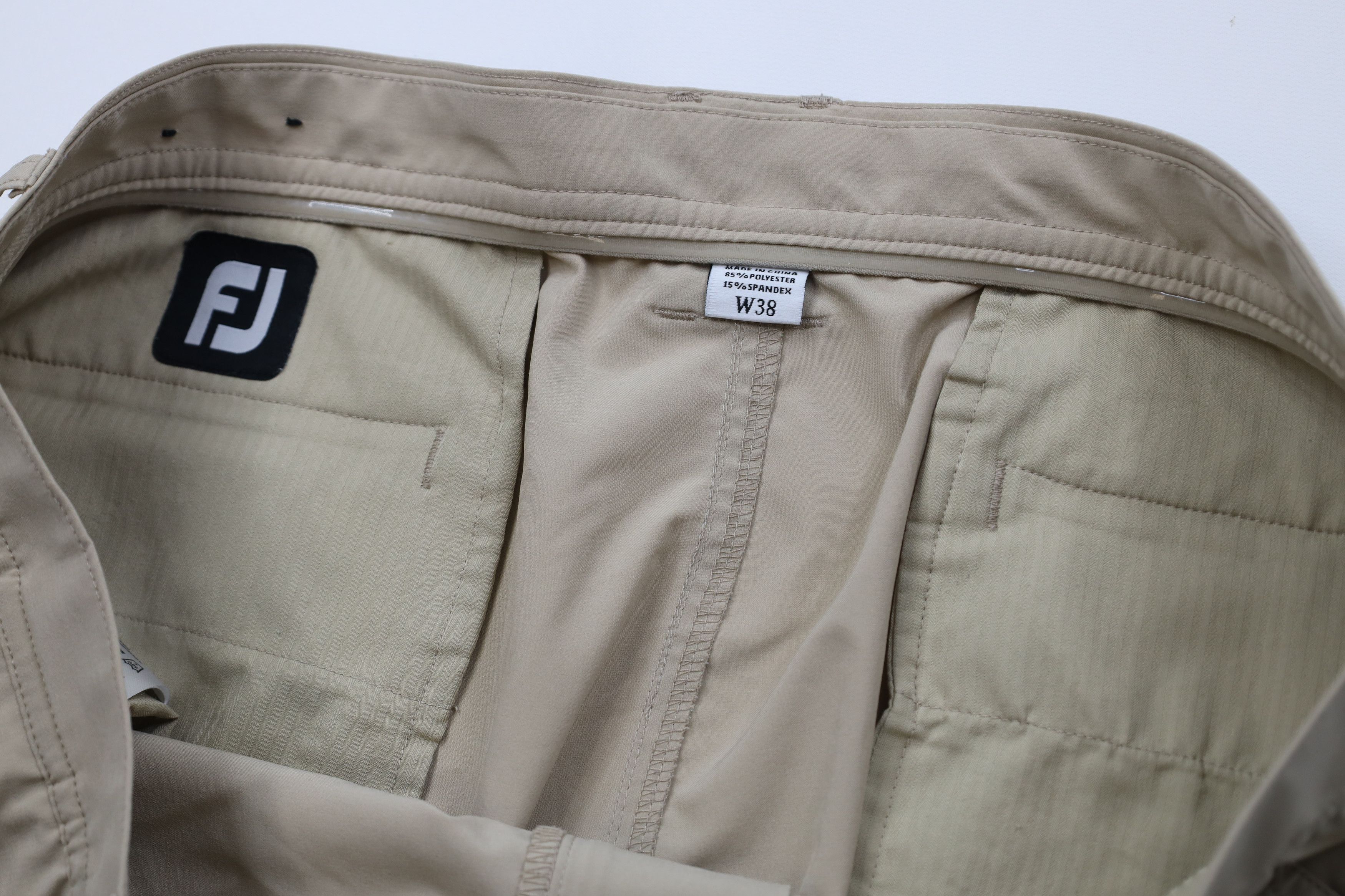 Footjoy FootJoy Stretch Knit Chino Golf Golfing Shorts Beige Size US 38 / EU 54 - 8 Thumbnail