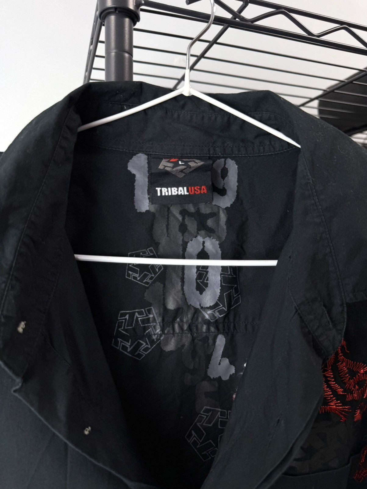 Tribal Streetwear Vintage Tribal USA Y2K Rap Hip Hop Style Shirt Tapout Jnco Size US L / EU 52-54 / 3 - 6 Thumbnail