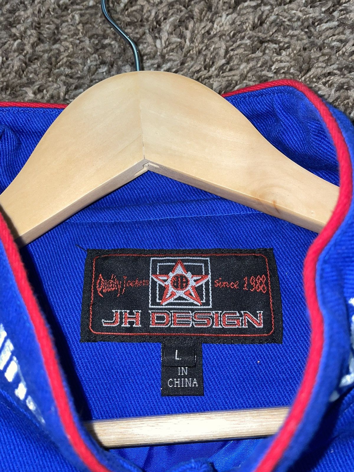 NASCAR NASCAR Valvoline Bomber Jacket JH Design NWT Size US L / EU 52-54 / 3 - 9 Thumbnail