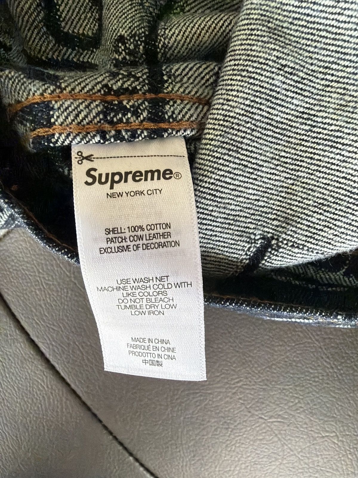 Supreme Denim Trucker Jacket (License Plate) Size US L / EU 52-54 / 3 - 5 Thumbnail