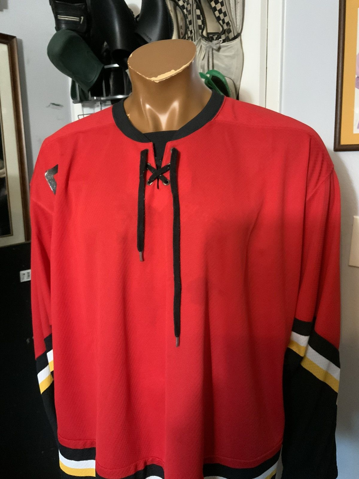 Ccm × NHL × Vintage Vintage CCM Pro Mesh Tie Lace Up NHL ECHL Hockey Jersey Size US XL / EU 56 / 4 - 11 Thumbnail