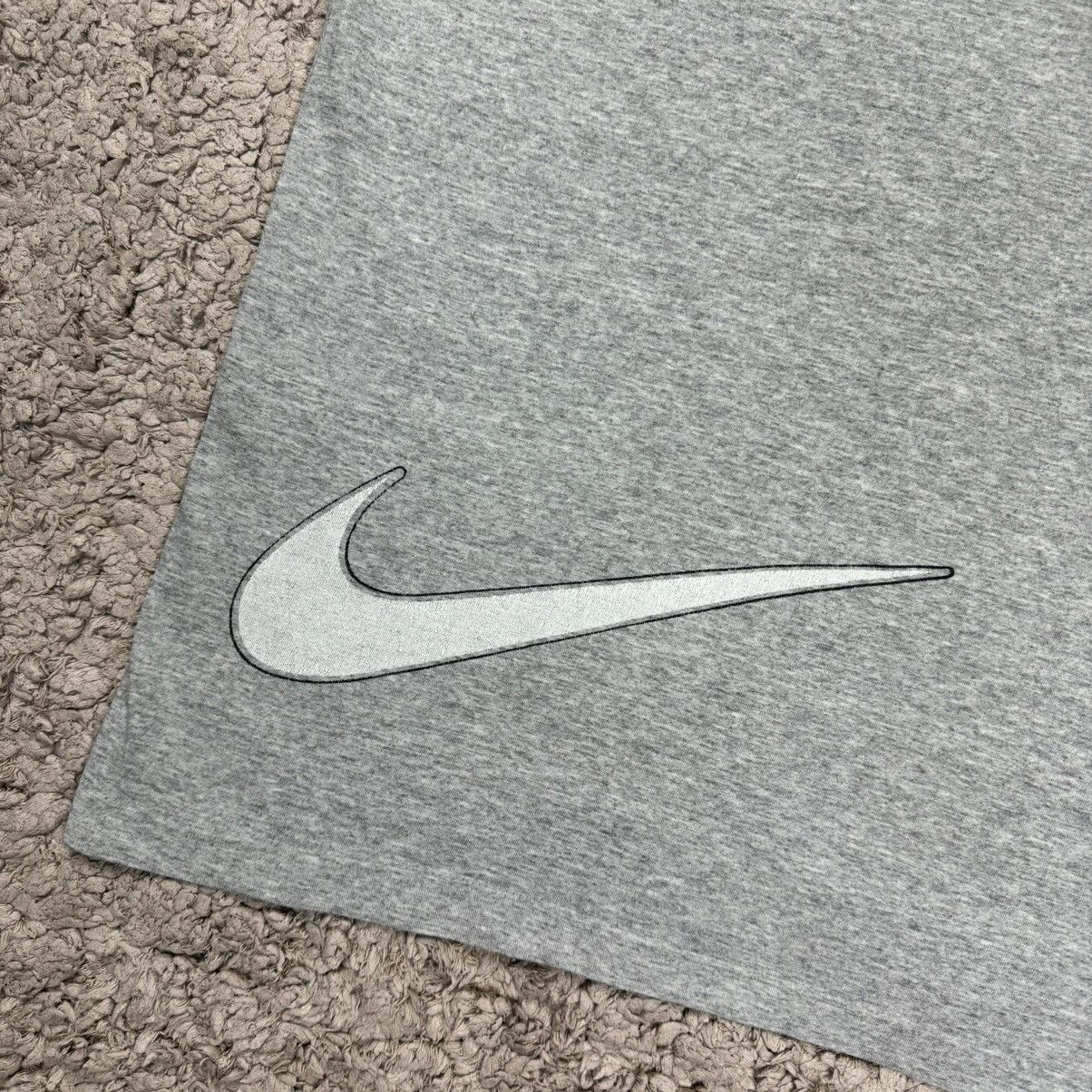 Nike × Vintage Vintage Nike Big Logo T-shirt Size US M / EU 48-50 / 2 - 7 Thumbnail