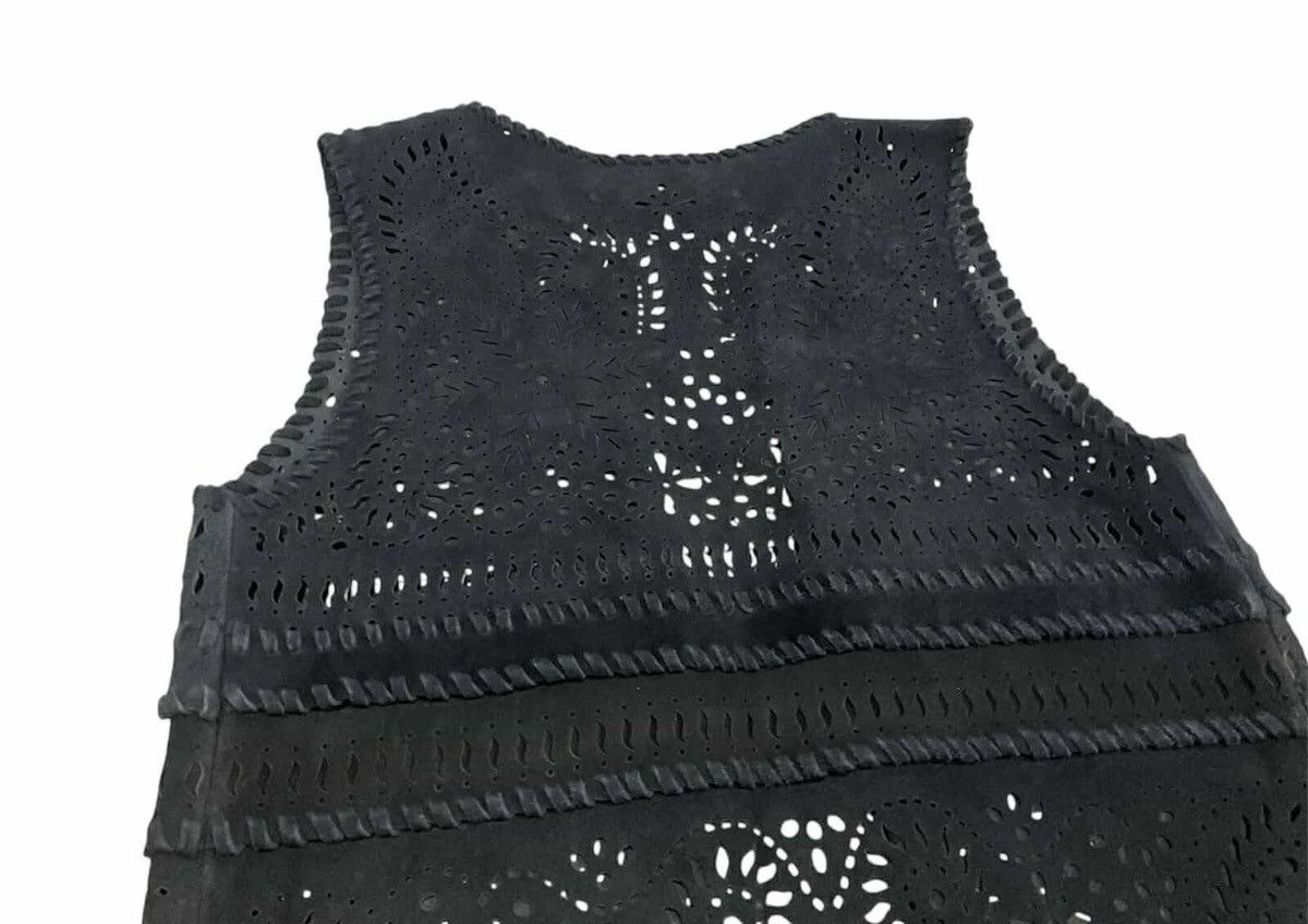 14th Addiction × Japanese Brand × Yasuyuki Ishii 🔥Rare Archived G.O.A Cowhide Leather Frayed Vest Perforated Size US M / EU 48-50 / 2 - 17 Thumbnail