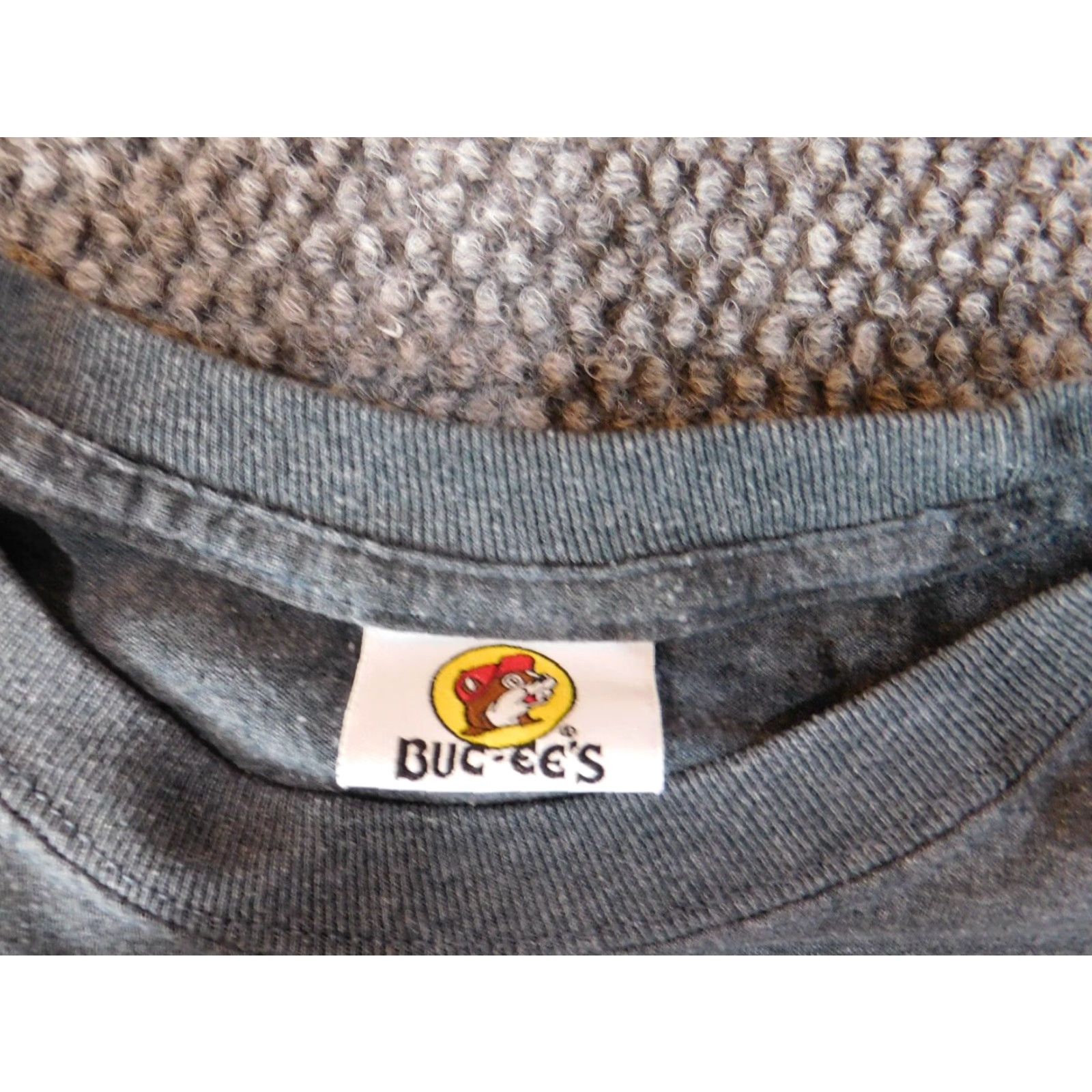 Vintage Buc-Ees Shirt Men S Gray Graphic Classic Tee America Embroidery Long Sleeve Crew Neck Cotton Knit Logo Size US S / EU 44-46 / 1 - 6 Thumbnail