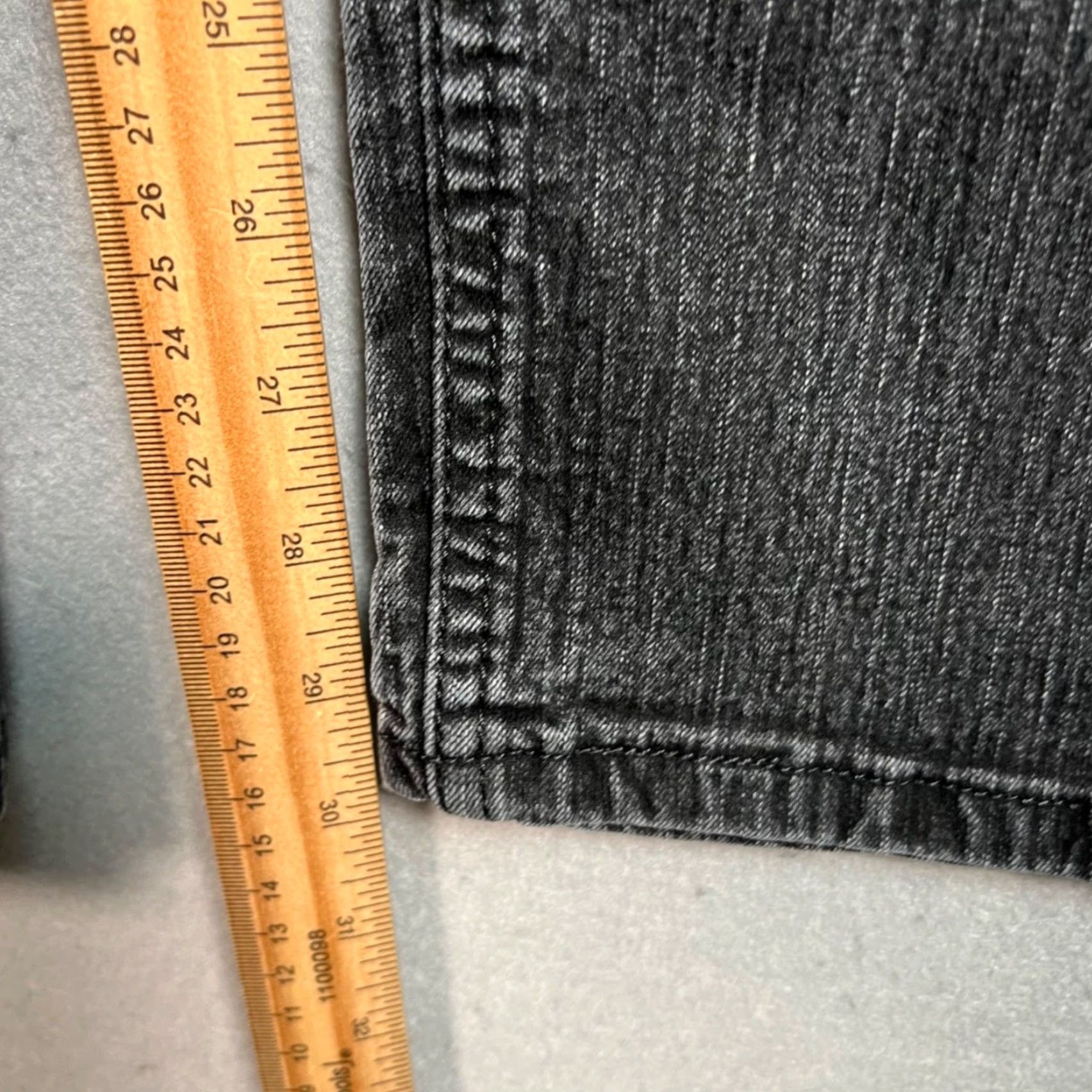 Lee VINTAGE Lee Riders High-Waisted Black Denim Jeans Womens Size 6M Straight Leg Size 26" / US 2 / IT 38 - 6 Thumbnail