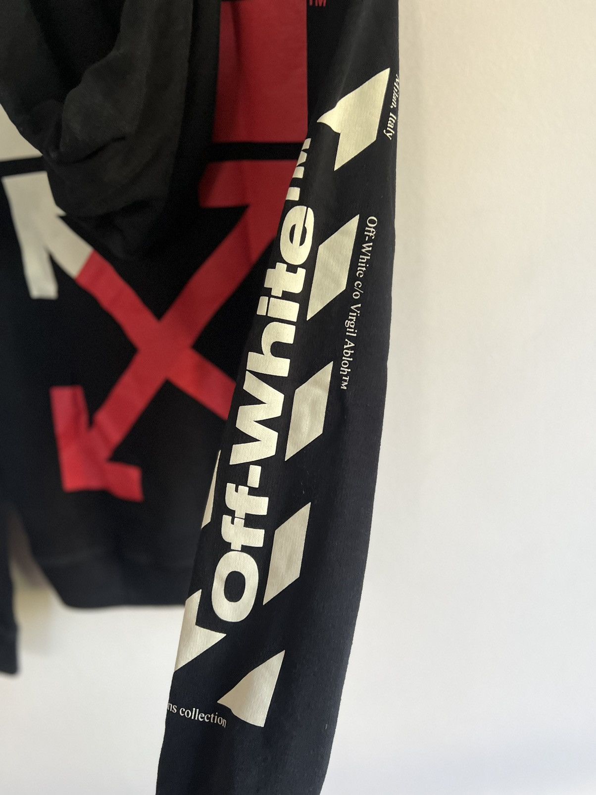 Off-White Off white split logo Hoodie Size US S / EU 44-46 / 1 - 11 Thumbnail