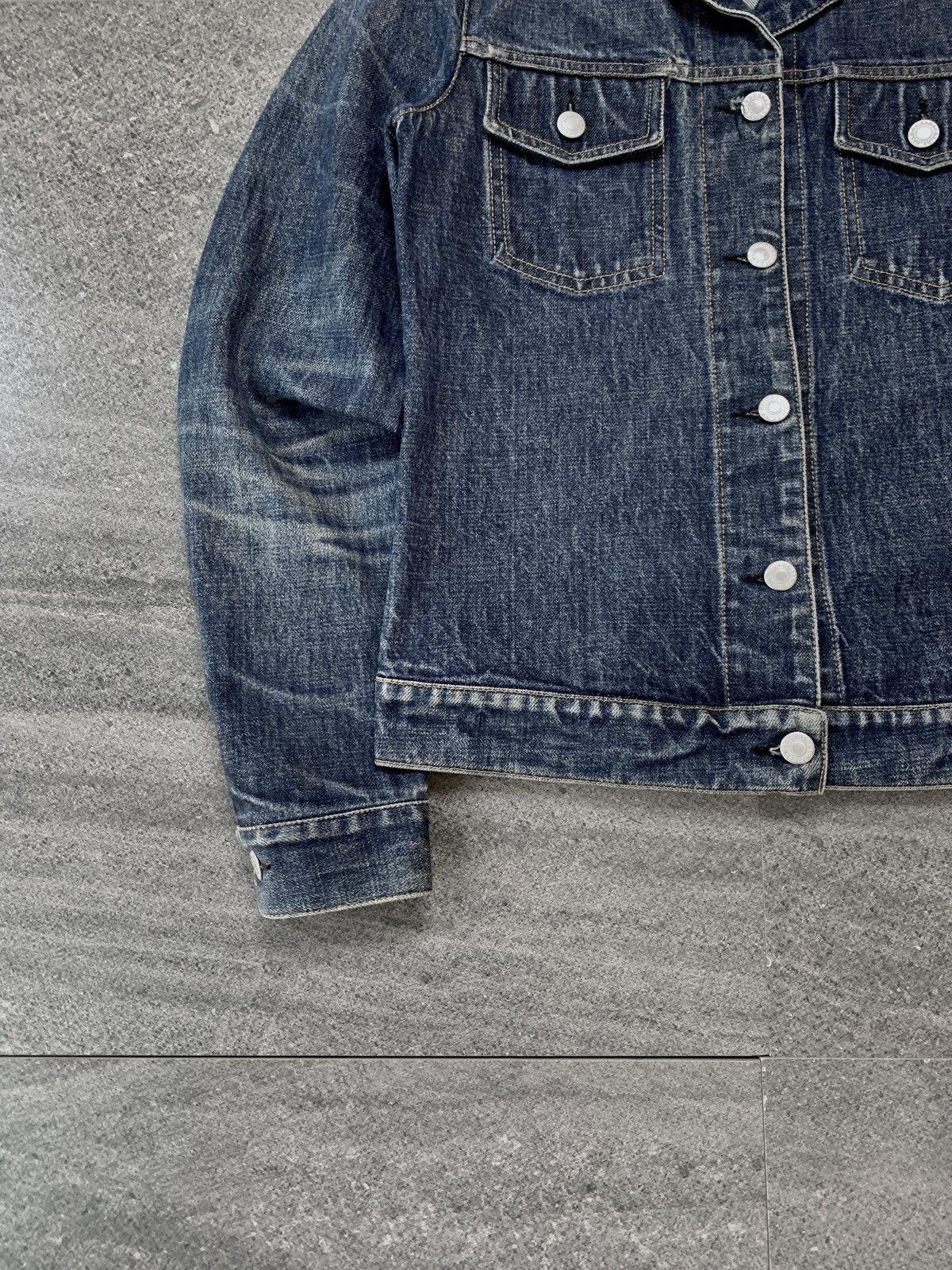 Helmut Lang 2000s Indigo Washed Denim Trucker Jacket Size US S / EU 44-46 / 1 - 4 Thumbnail