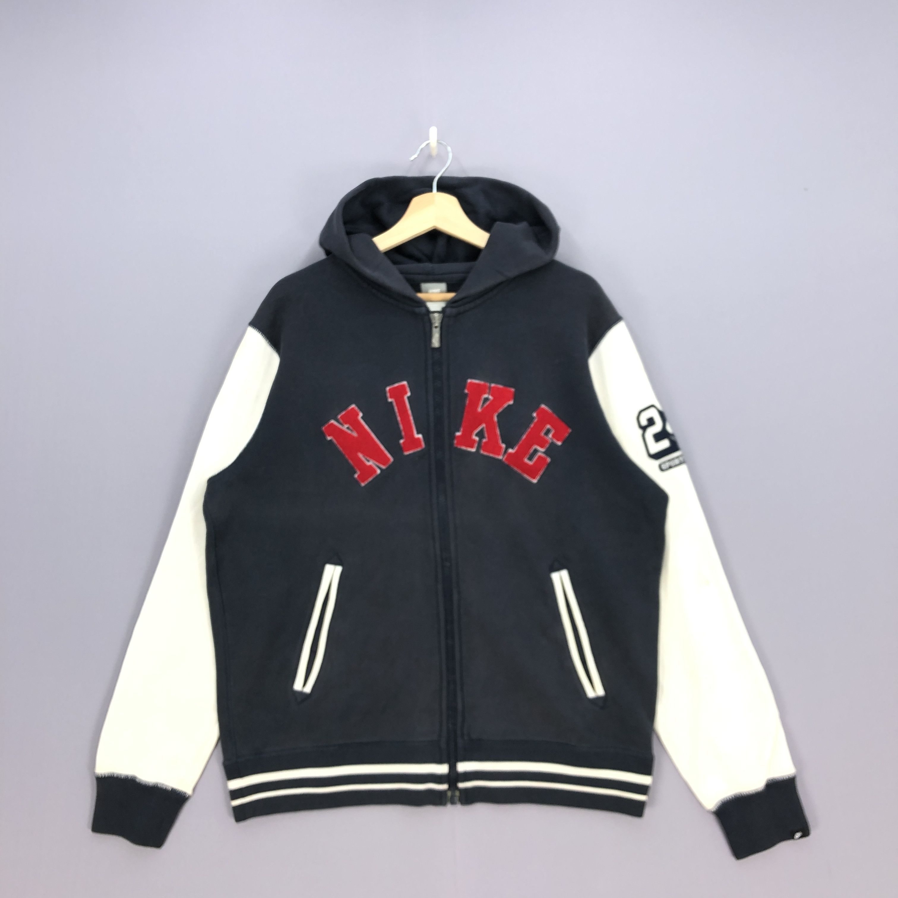 Vintage Nike Sweater Hoodie Nike Swoosh Hooded Sweatshirt