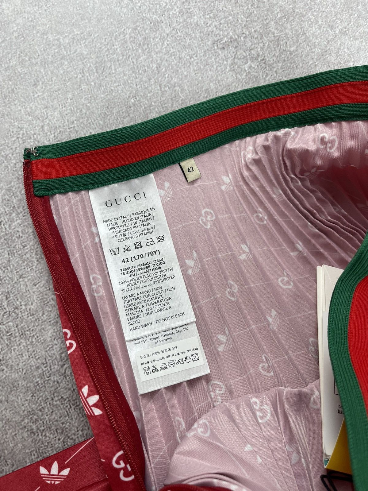 Gucci Adidas x Gucci Polyester Red Skirt Size 42 Size 28" / US 6 / IT 42 - 15 Thumbnail