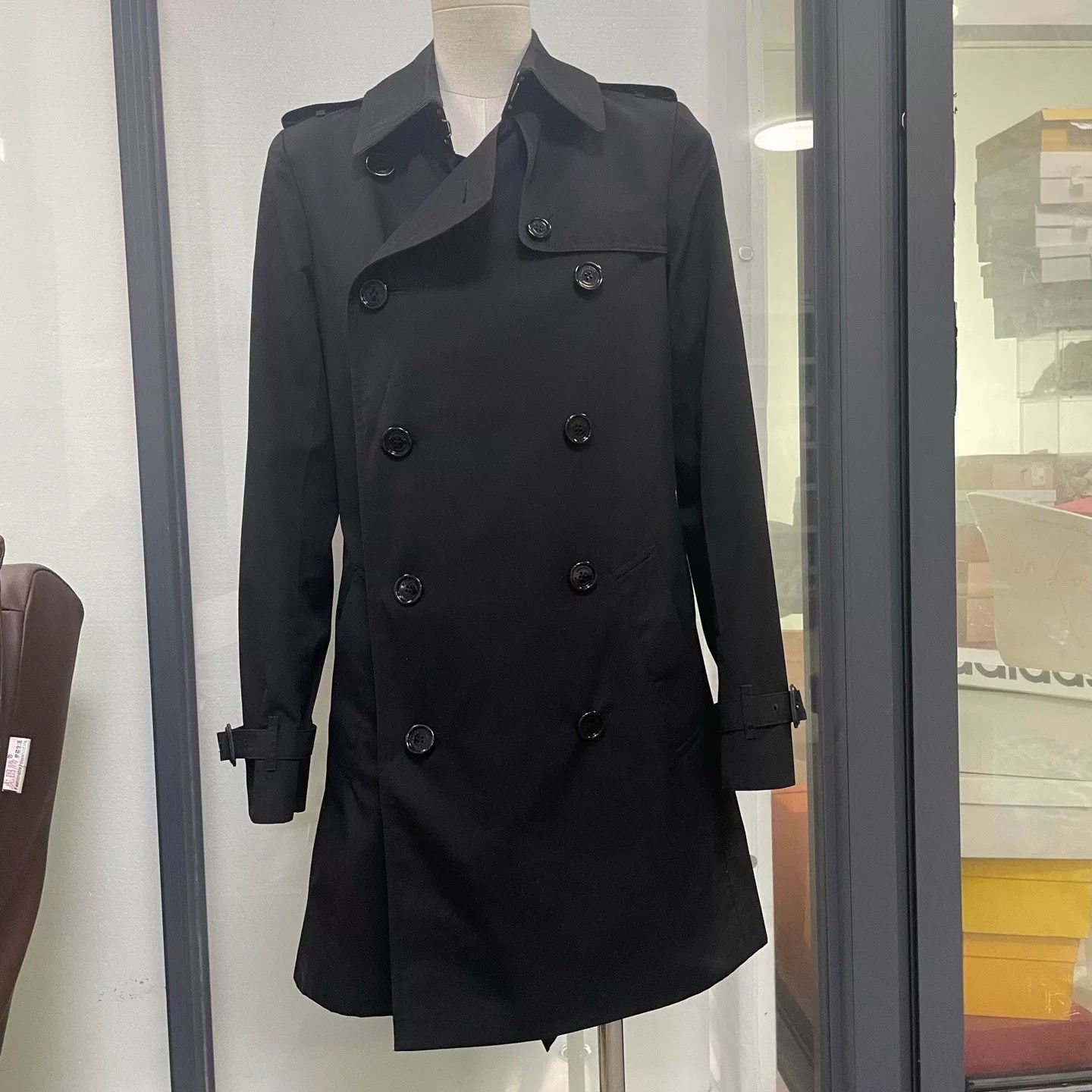 Burberry Burberry Black Double-Breasted Trench Coat Size US XS / EU 42 / 0 - 1 Thumbnail