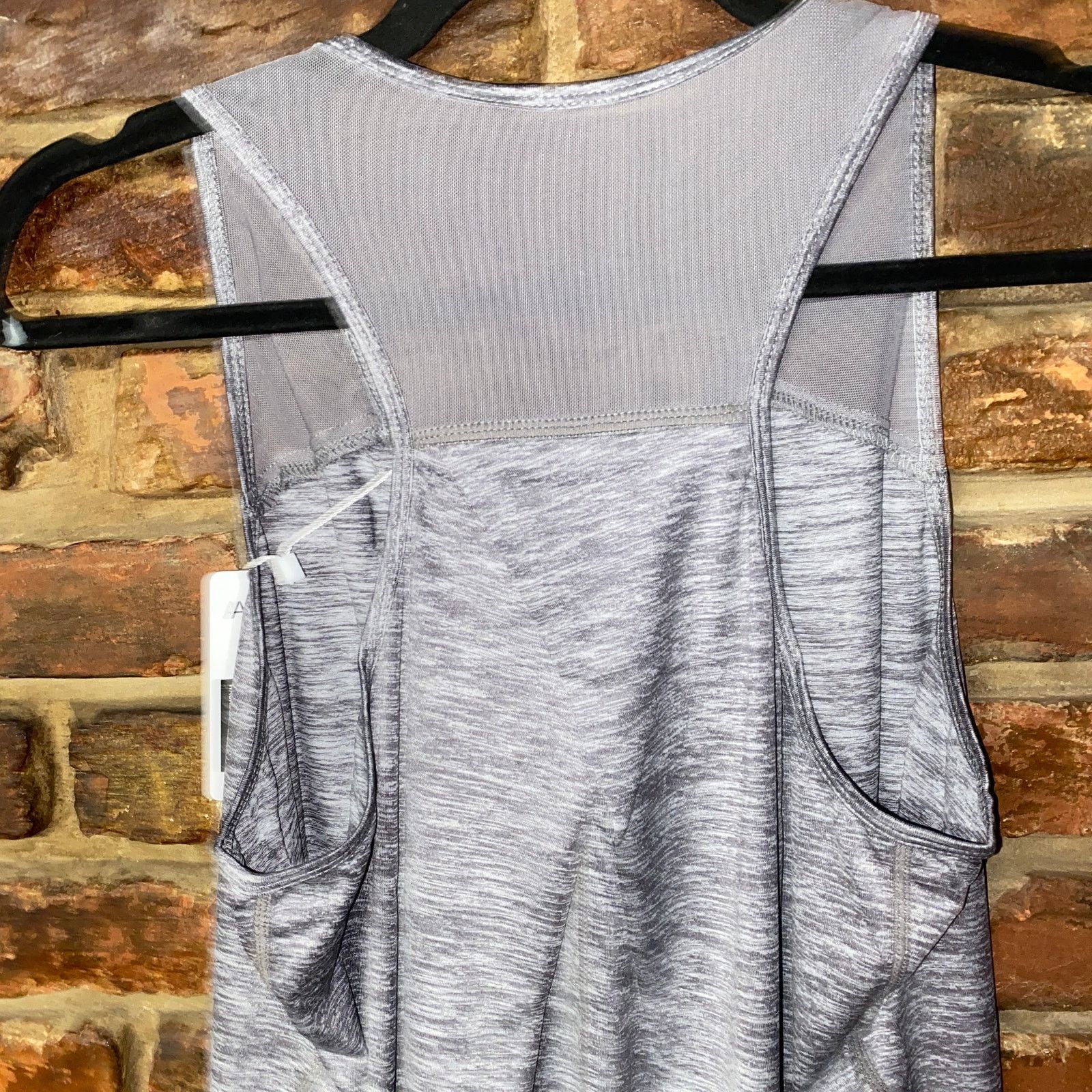 Other NWT Aeuui Heathered Gray Racerback Pleated Mesh Tank Top XL Size XL / US 12-14 / IT 48-50 - 10 Thumbnail