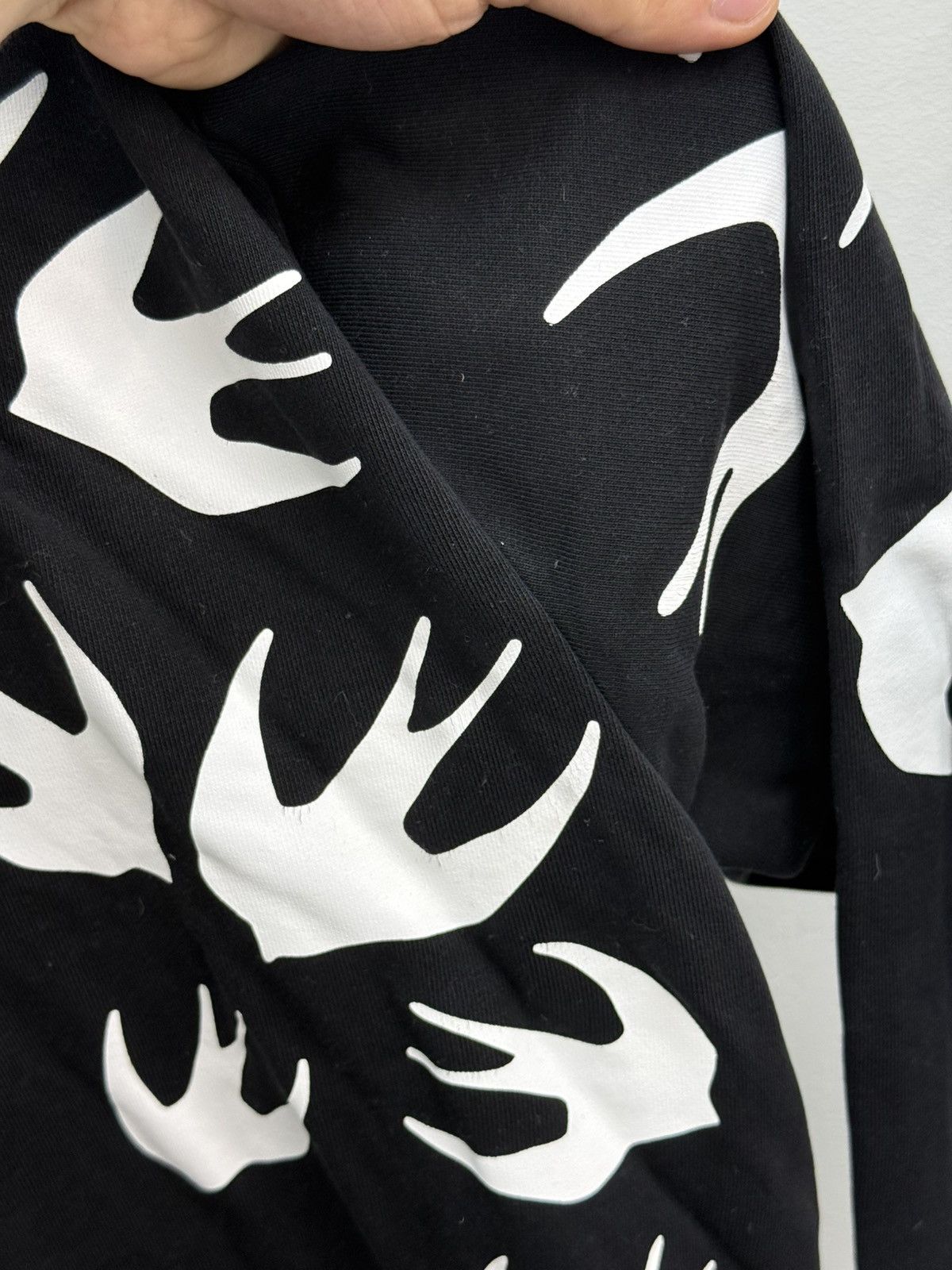 McQ Alexander McQueen McQ by Alexander McQueen Swallow Cotton Hoodie Size US L / EU 52-54 / 3 - 5 Thumbnail