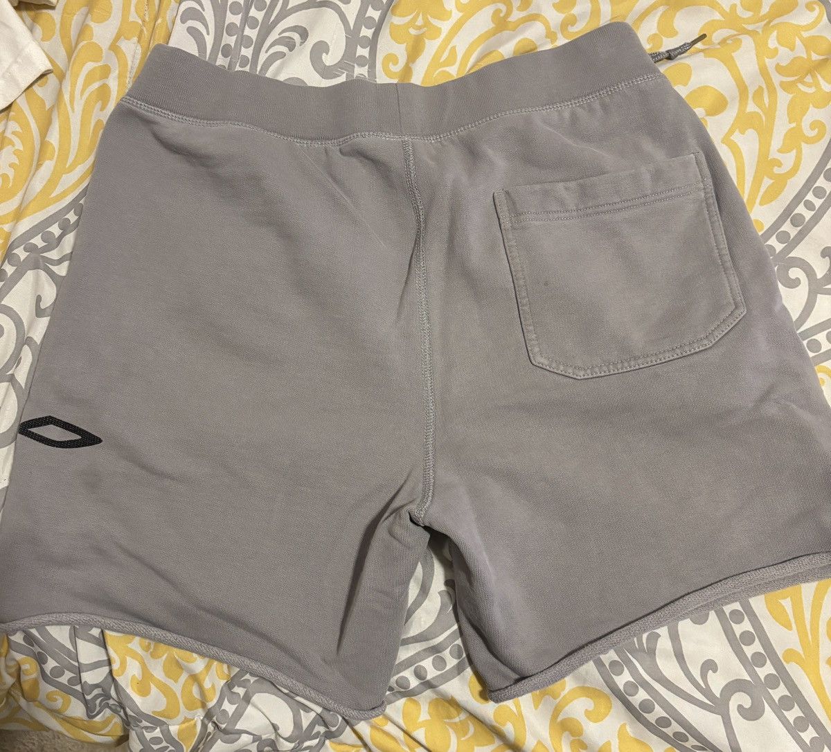 Helmut Lang Helmuth Lang mens/womens shorts Size US 28 / EU 44 - 2 Thumbnail