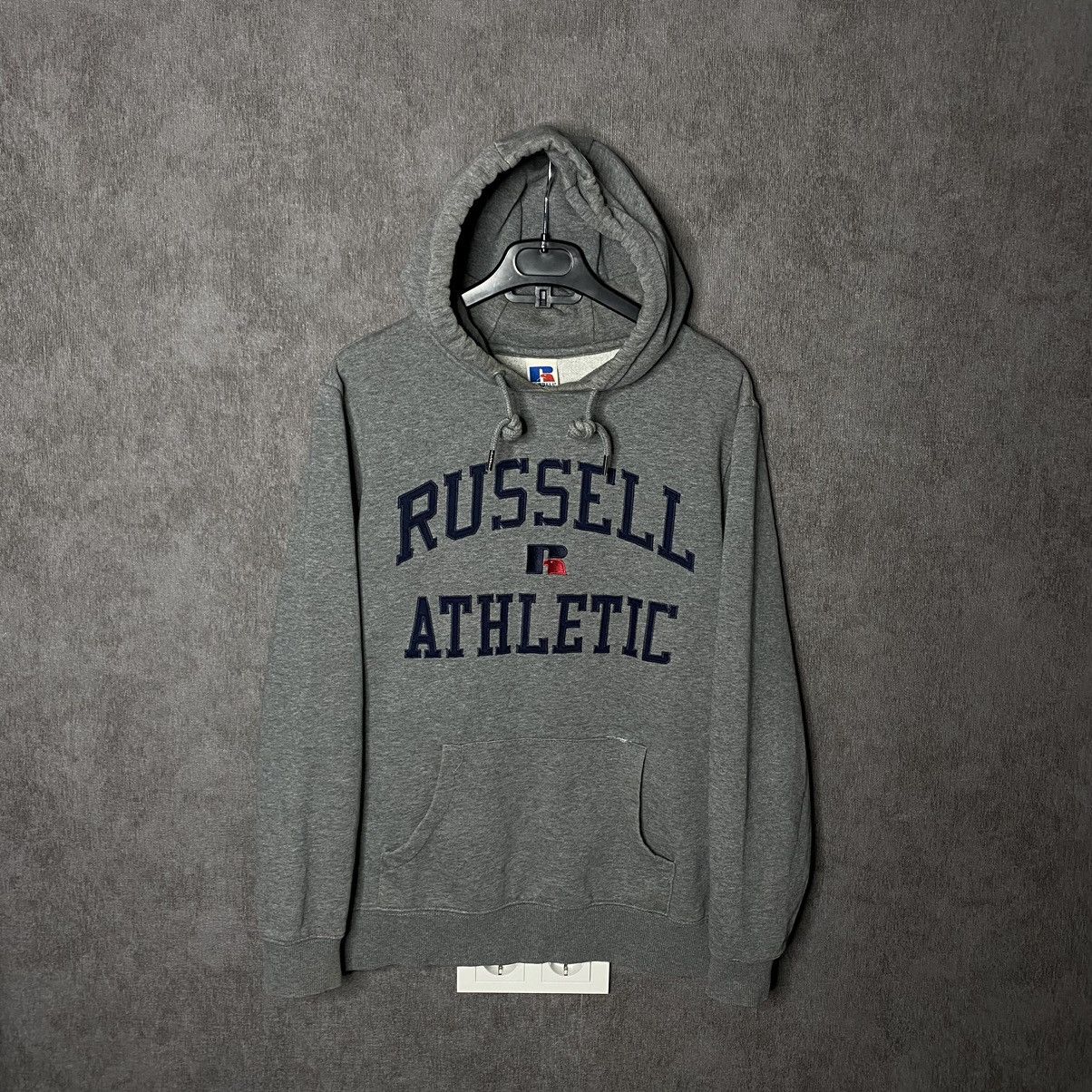 Russell Athletic × Vintage Vintage Russell Athletic Hoodie streetwear Size US M / EU 48-50 / 2 - 1 Thumbnail