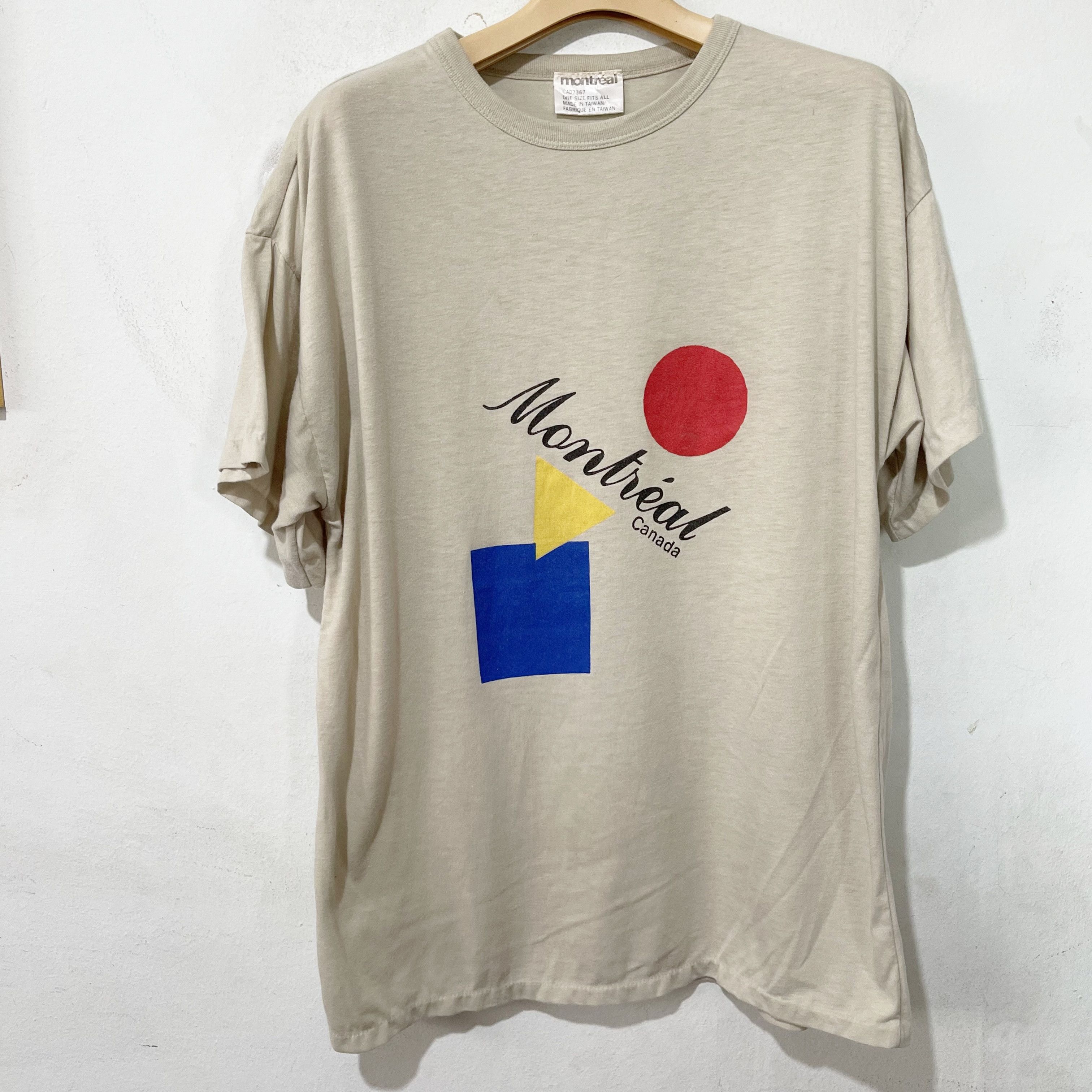 Vintage Vintage 90s Montreal Canada Shirt Size US M / EU 48-50 / 2 - 1 Thumbnail