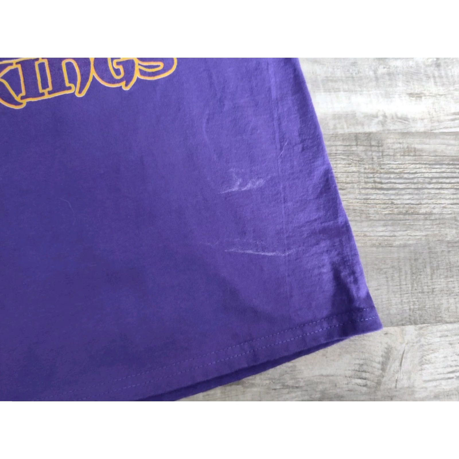 Hanes Hanes Minnesota Vikings Daddy Duck Pluto Mickey Mouse Tee Shirt M Adult Purple Cartoon NFL Size US M / EU 48-50 / 2 - 2 Thumbnail