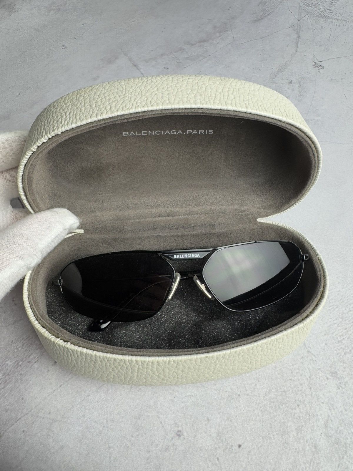 Balenciaga Balenciaga Sunglasses Size ONE SIZE - 23 Thumbnail