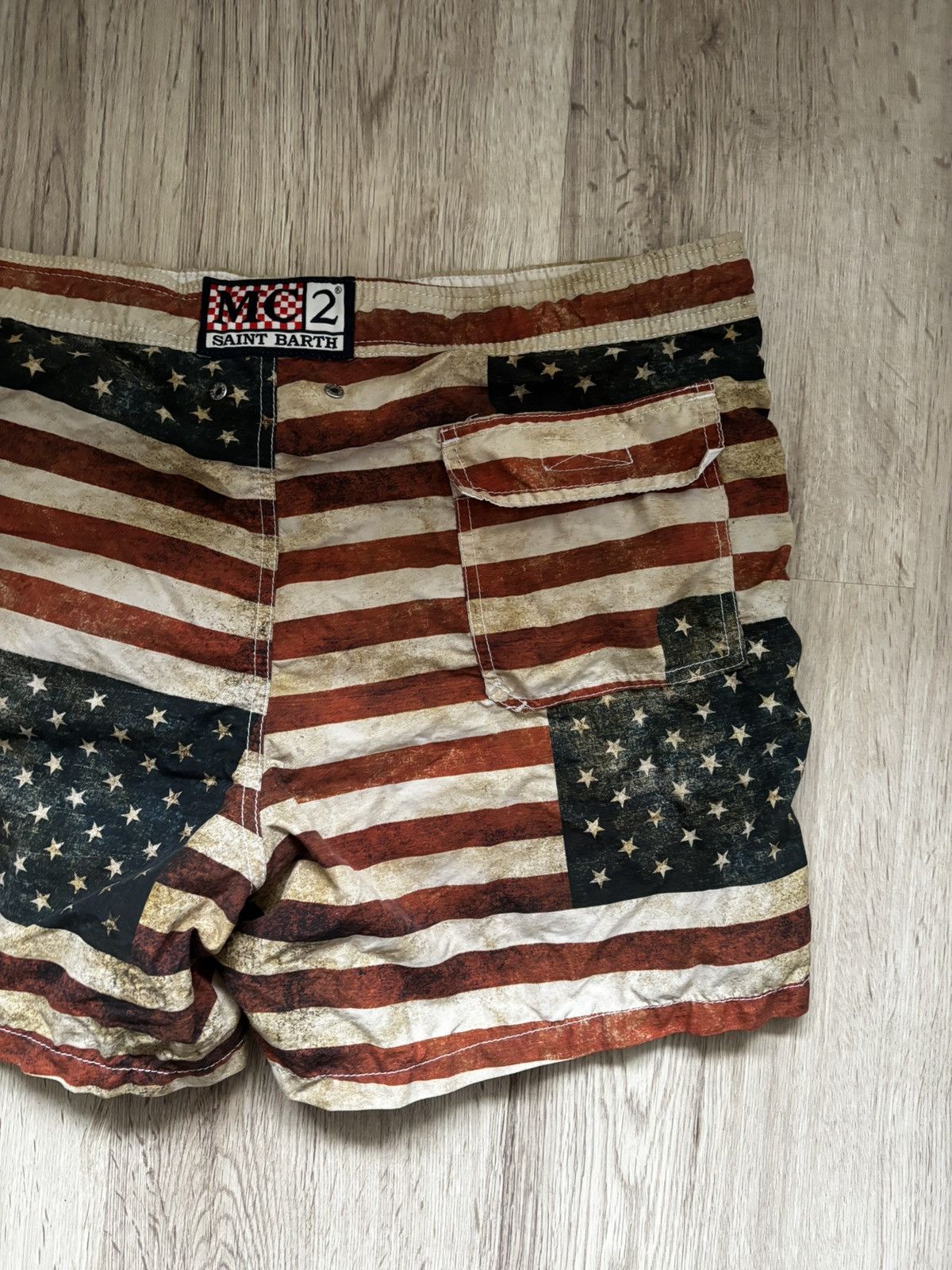 MC2 Saint Barth rare MC2 Saint Barth American Flag beach shorts Size US 36 / EU 52 - 15 Thumbnail