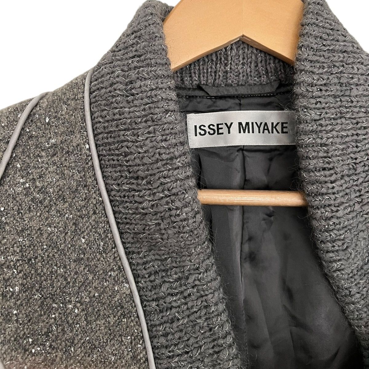 Issey Miyake Issey miyake glitter piping line wool jacket 1/2 Size S / US 4 / IT 40 - 2 Thumbnail