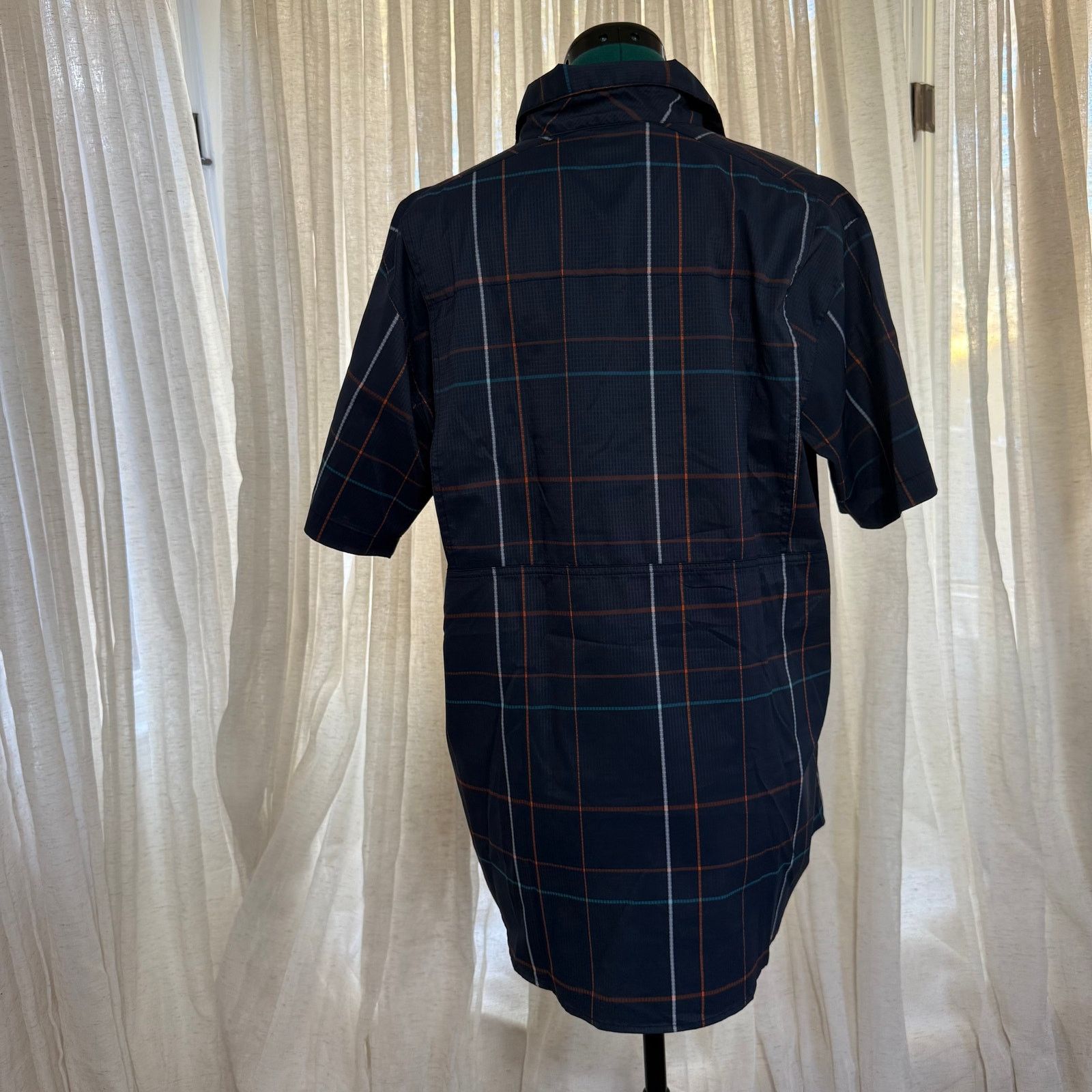 Columbia Columbia Plaid Short-Sleeve Button-Down Shirt | Sz M Size US M / EU 48-50 / 2 - 4 Thumbnail