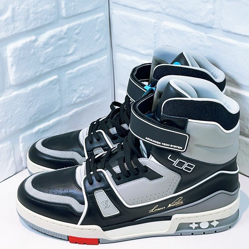 Louis Vuitton Louis Vuitton Trainer High-Top Fashion Sneakers for Men 0079 Size US 8 / EU 41 - 1 Thumbnail