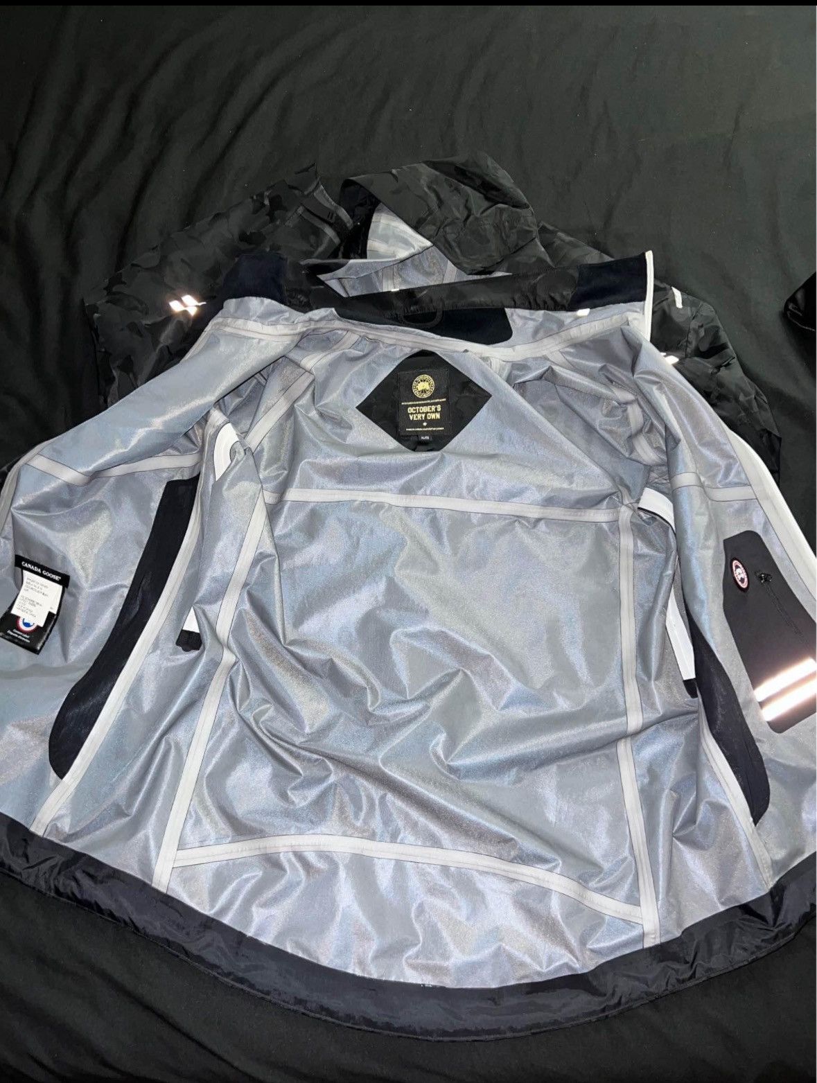 Canada Goose × October's Very Own CANADA GOOSE x OVO XL CAMO JACKET DISCONTINUED ( RARE) Size US XL / EU 56 / 4 - 9 Thumbnail