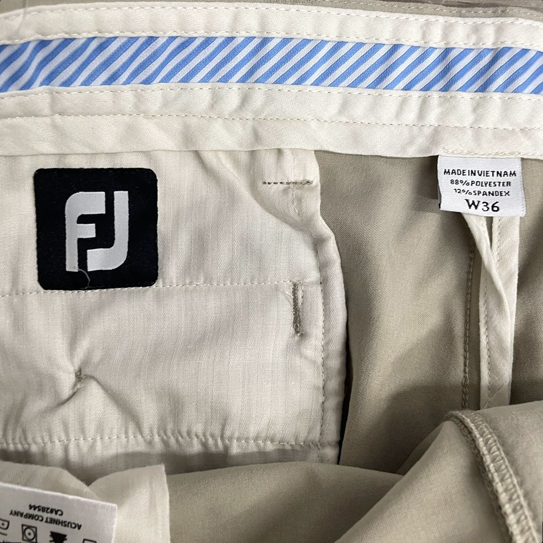 Footjoy FootJoy Golf Shorts Mens Size 36 Beige Polyester Blend Chino Size US 36 / EU 52 - 4 Thumbnail