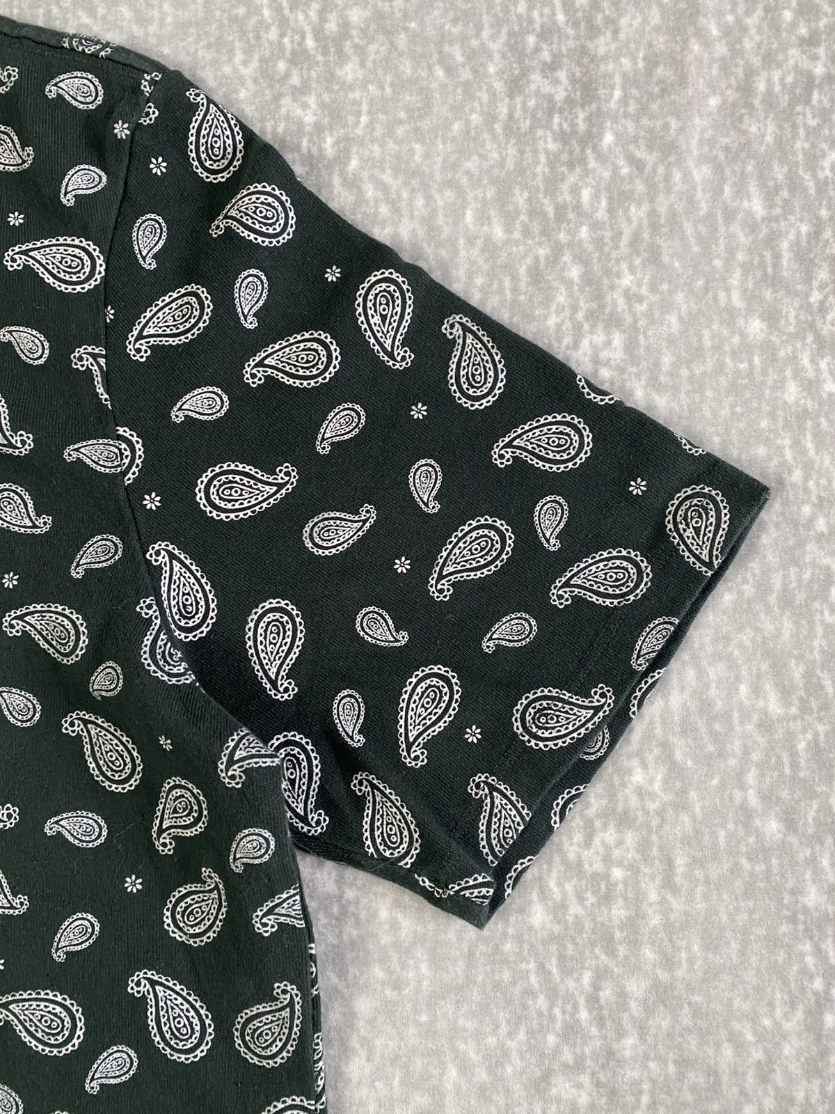 Kith Kith Paisley All-Over Print Heavyweight T- Shirt Size US L / EU 52-54 / 3 - 2 Thumbnail