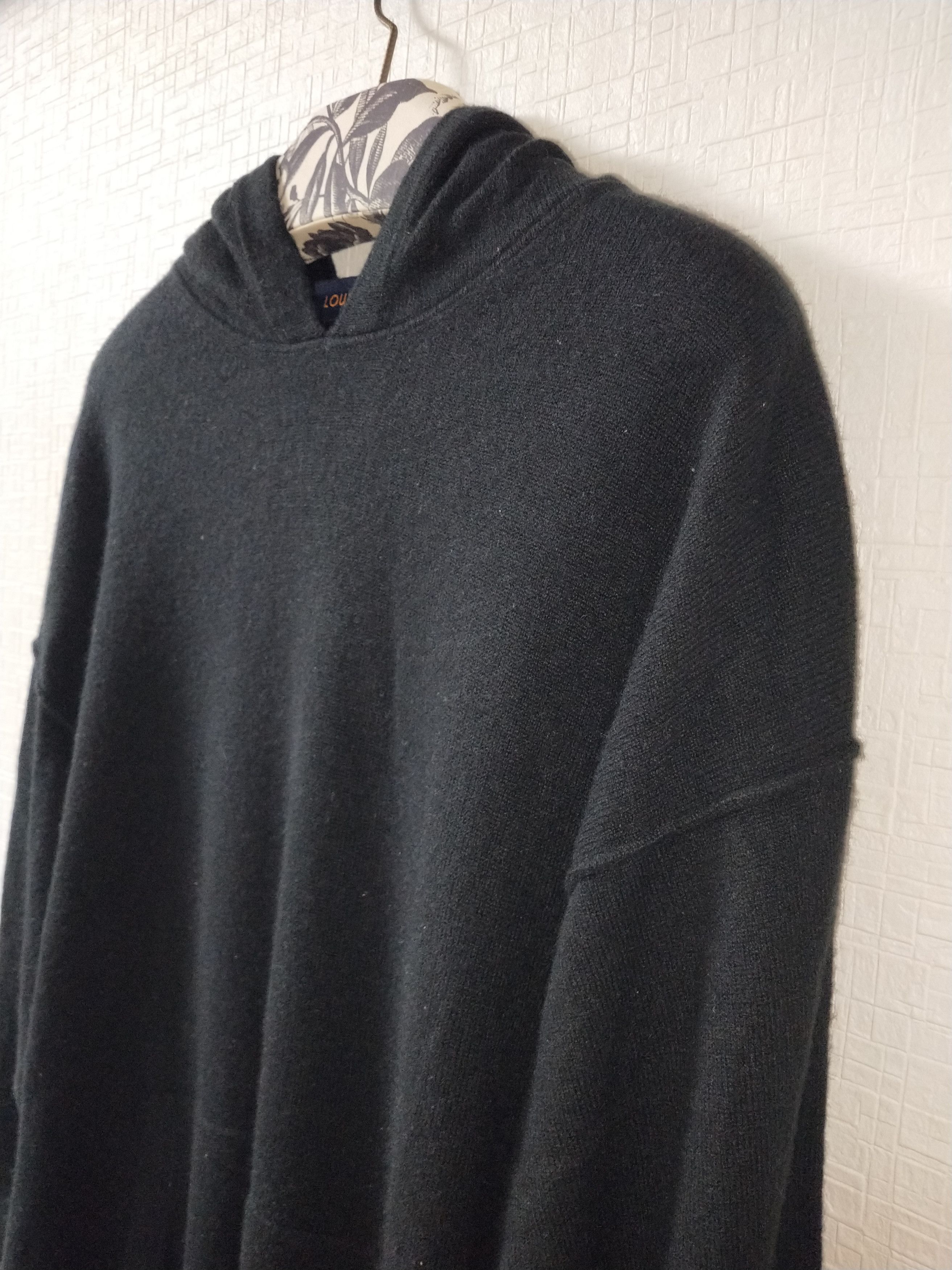 Louis Vuitton Inside Out Cashmere Hoodie Size US L / EU 52-54 / 3 - 3 Thumbnail