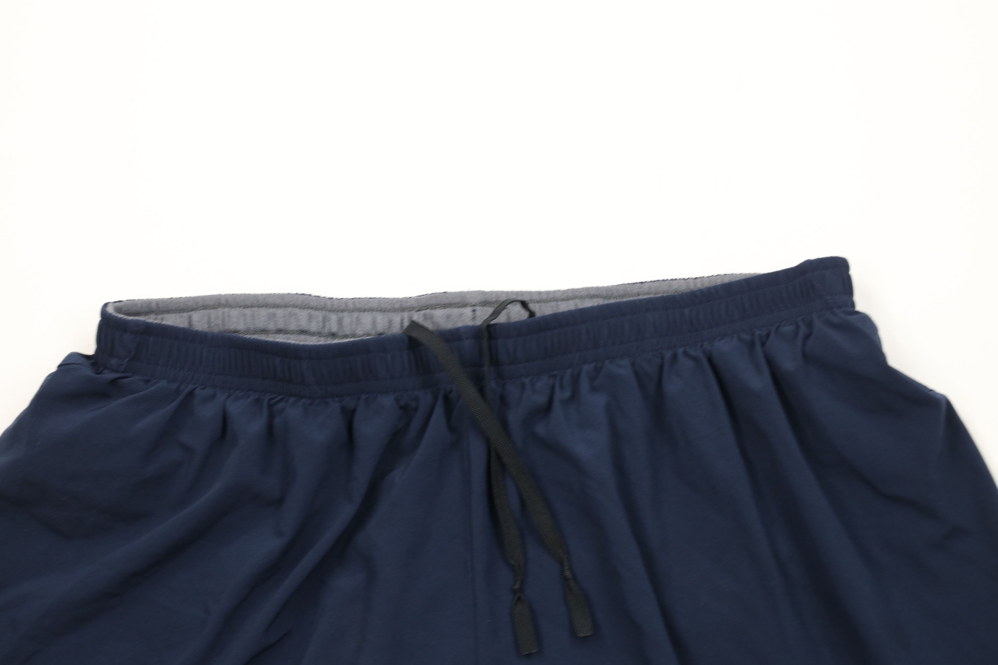 Nike Vintage Y2K Nike Scott Mini Swoosh Lined Above Knee Shorts Size US 34 / EU 50 - 2 Thumbnail
