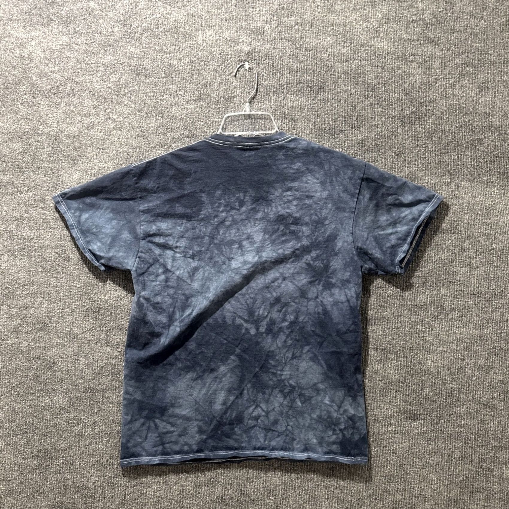 The Mountain Vintage Style The Mountain Eagle Nature AOP Short Sleeve Shirt Mens L Blue Pre-Owned Good Condition Size US L / EU 52-54 / 3 - 6 Thumbnail