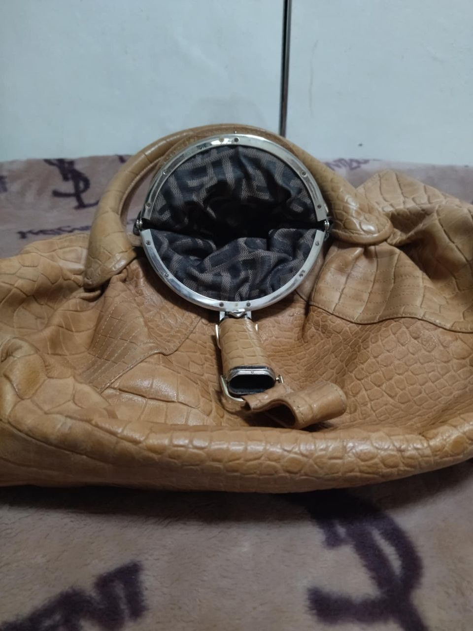 Fendi Limited Edition Fendi Spy bag Alligator Crocodile Iconic Bag Size ONE SIZE - 8 Thumbnail