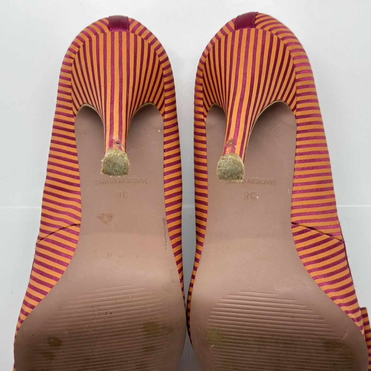 Kurt Geiger Kurt Geiger Gold Striped Satin Heels Statement Bow 38 US 7 Size US 8 / IT 38 - 12 Thumbnail