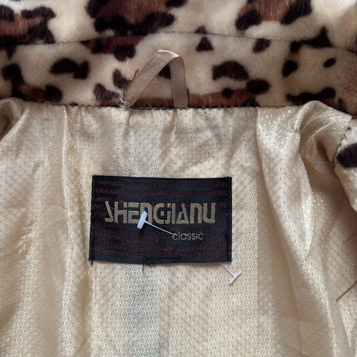 Hysteric Glamour 2000’s Aesthetic Vintage Y2K Leopard Faux Fur Jacket Size M / US 6-8 / IT 42-44 - 12 Thumbnail