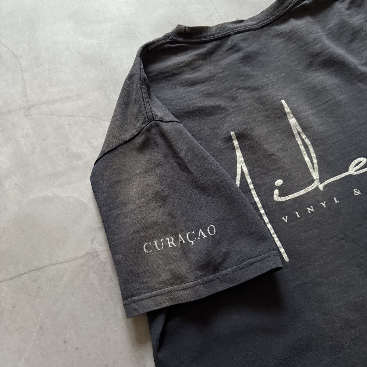 Band Tees 90s Smoked Miles Davis Faded Distressed Y2K T-shirt Tee Size US M / EU 48-50 / 2 - 7 Thumbnail