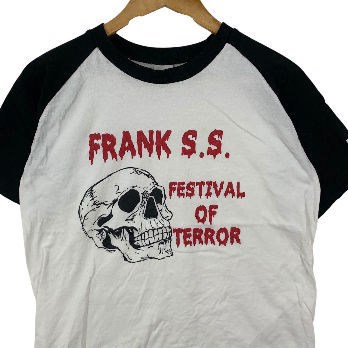 Other FESTIVAL OF TERROR Frank S.S. Skull Bones Raglan Tee Shirt Size M / US 6-8 / IT 42-44 - 5 Thumbnail
